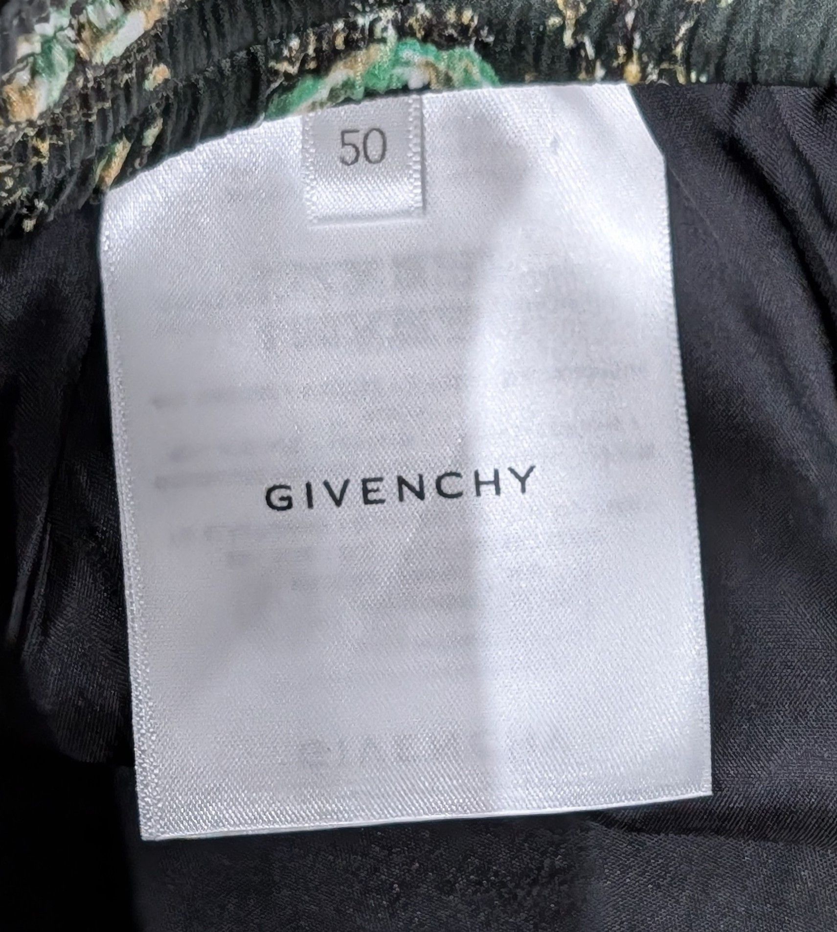 Givenchy GIVENCHY "Hubert Objects" Silk Shorts Green 50 US 34 Size US 34 / EU 50 - 7 Thumbnail