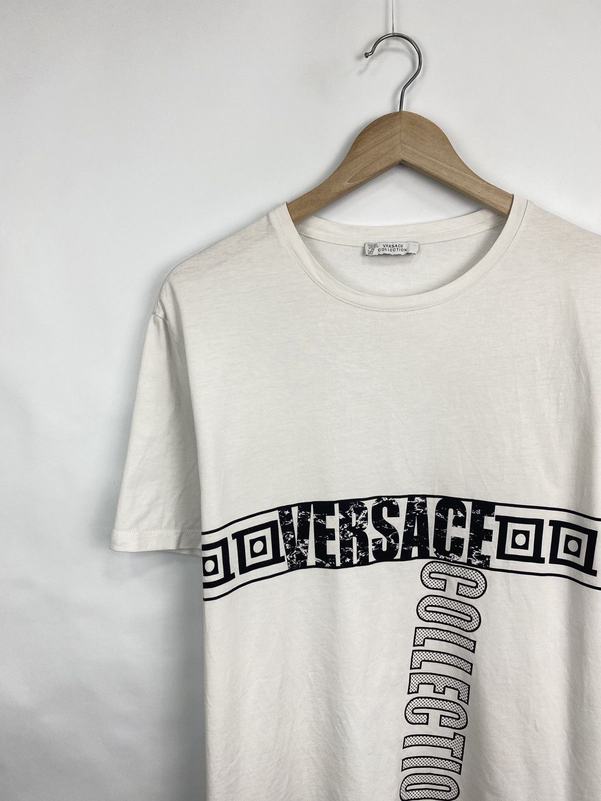 Versace 🇮🇹 Gianni Versace T-Shirt Rare Retro Hype Y2K Size US XL / EU 56 / 4 - 2 Thumbnail