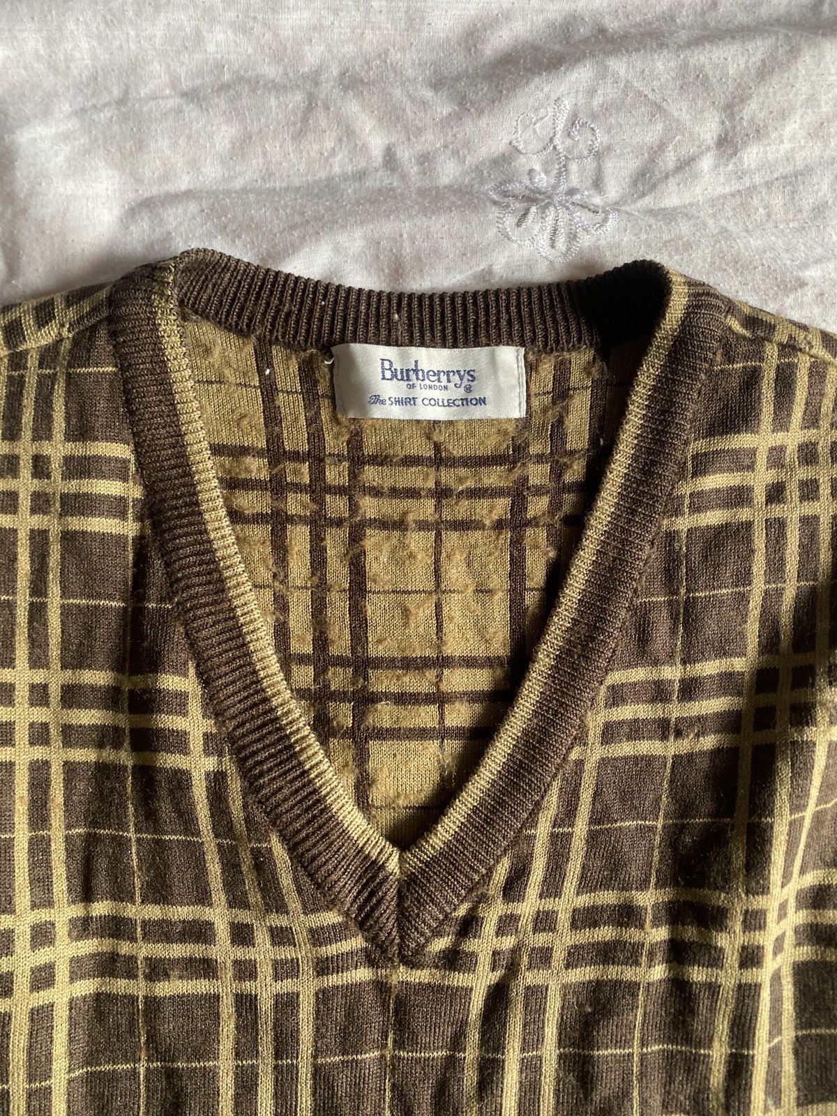 Burberry vintage burberrys checked knit vest Size US M / EU 48-50 / 2 - 2 Thumbnail