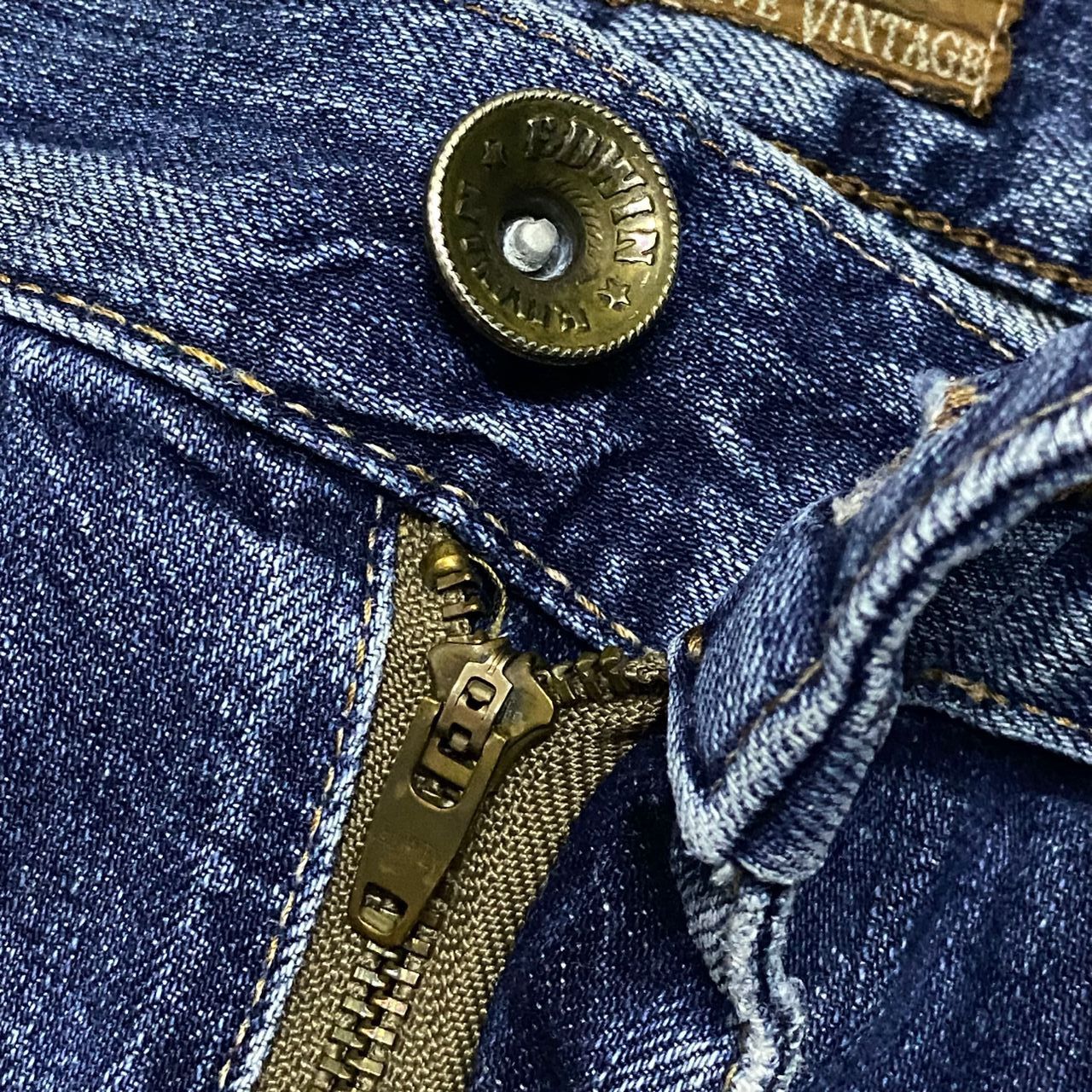 Edwin Vintage Edwin Exclusive Vintage Distressed Denim Size US 33 - 11 Thumbnail