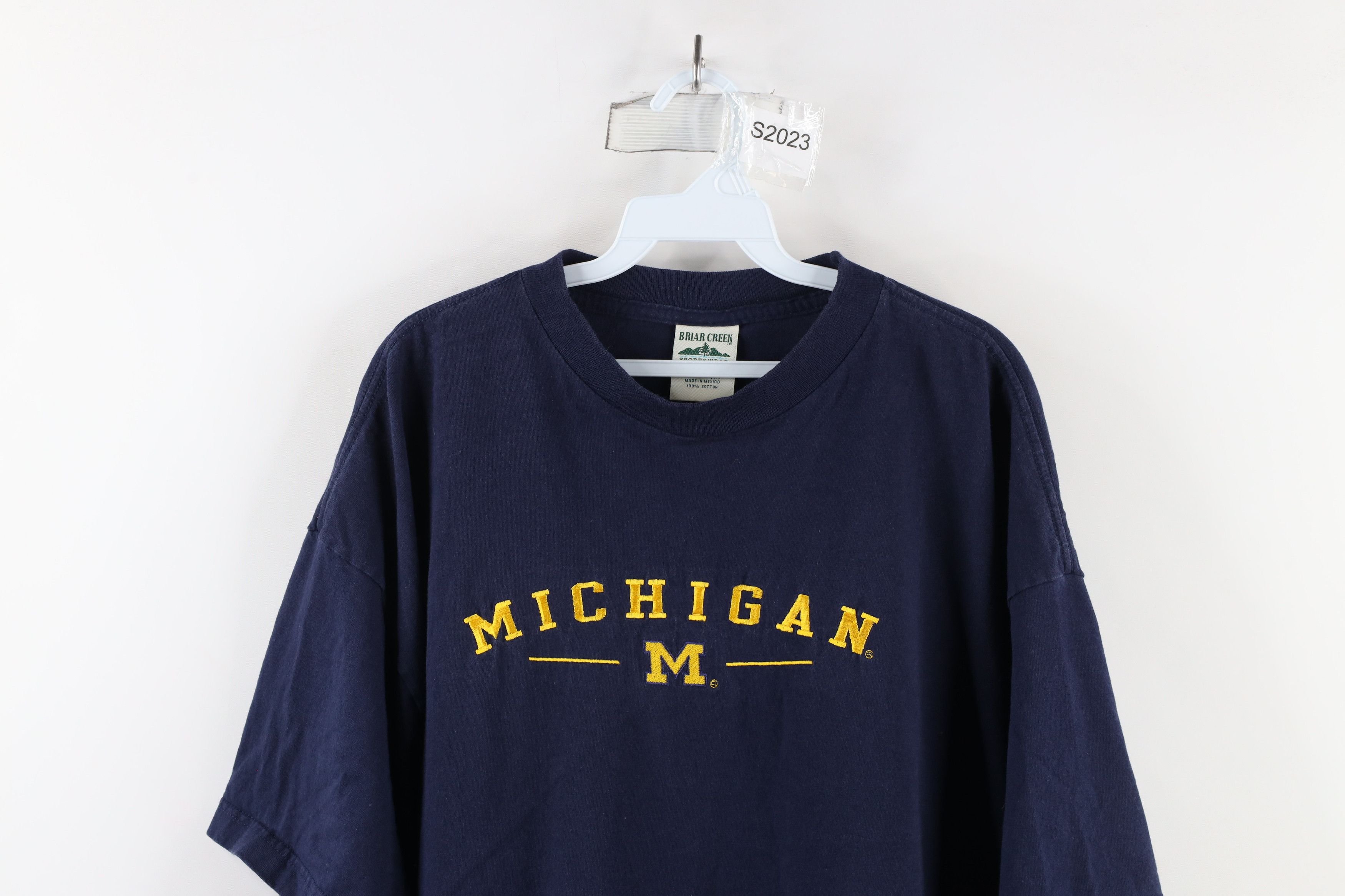 Vintage Vintage 90s Out University of Michigan Short Sleeve T-Shirt Size US XXL / EU 58 / 5 - 2 Thumbnail