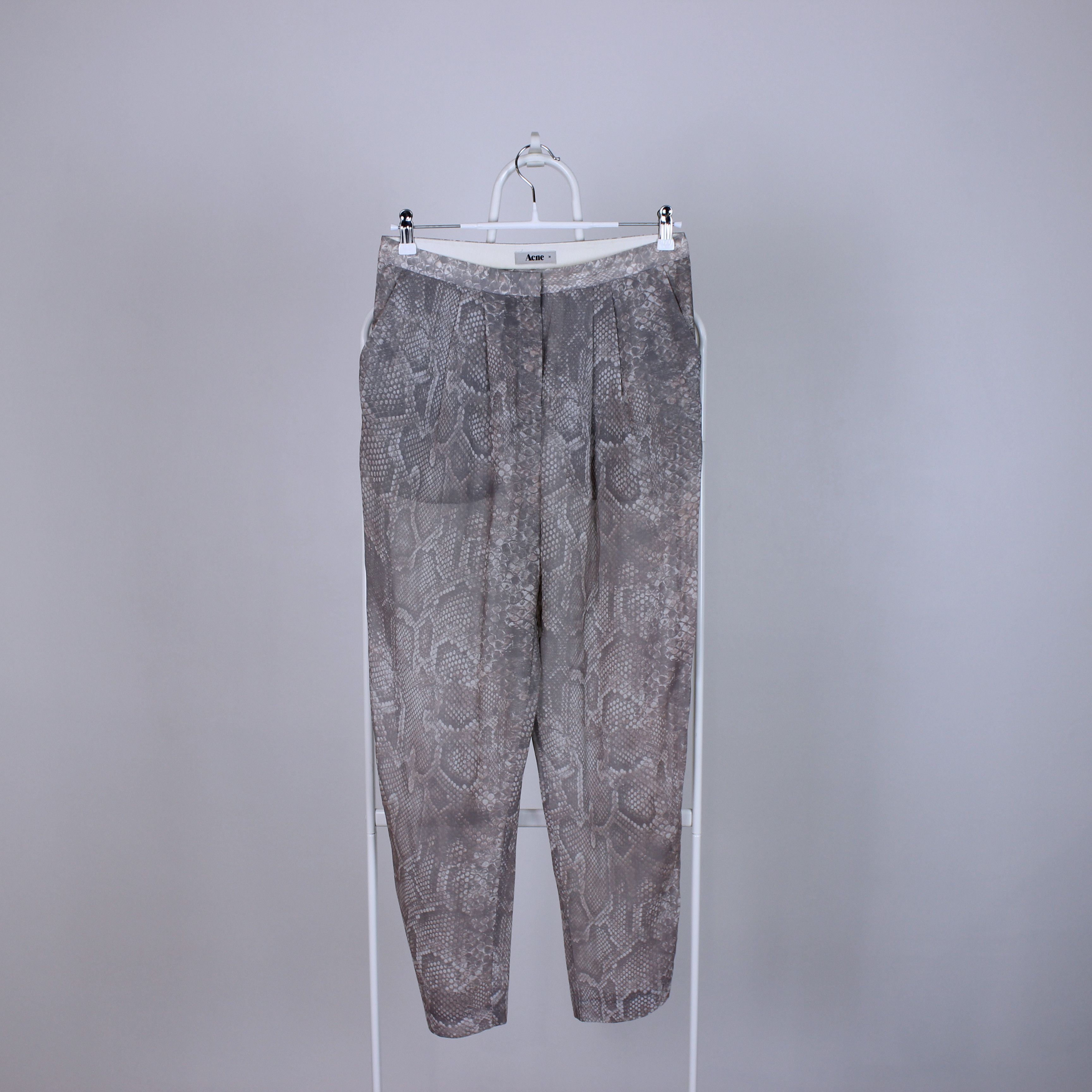 Acne Studios Acne Studios vintage women joggers 36 light silk Size 25" / US 0 / IT 36 - 2 Thumbnail