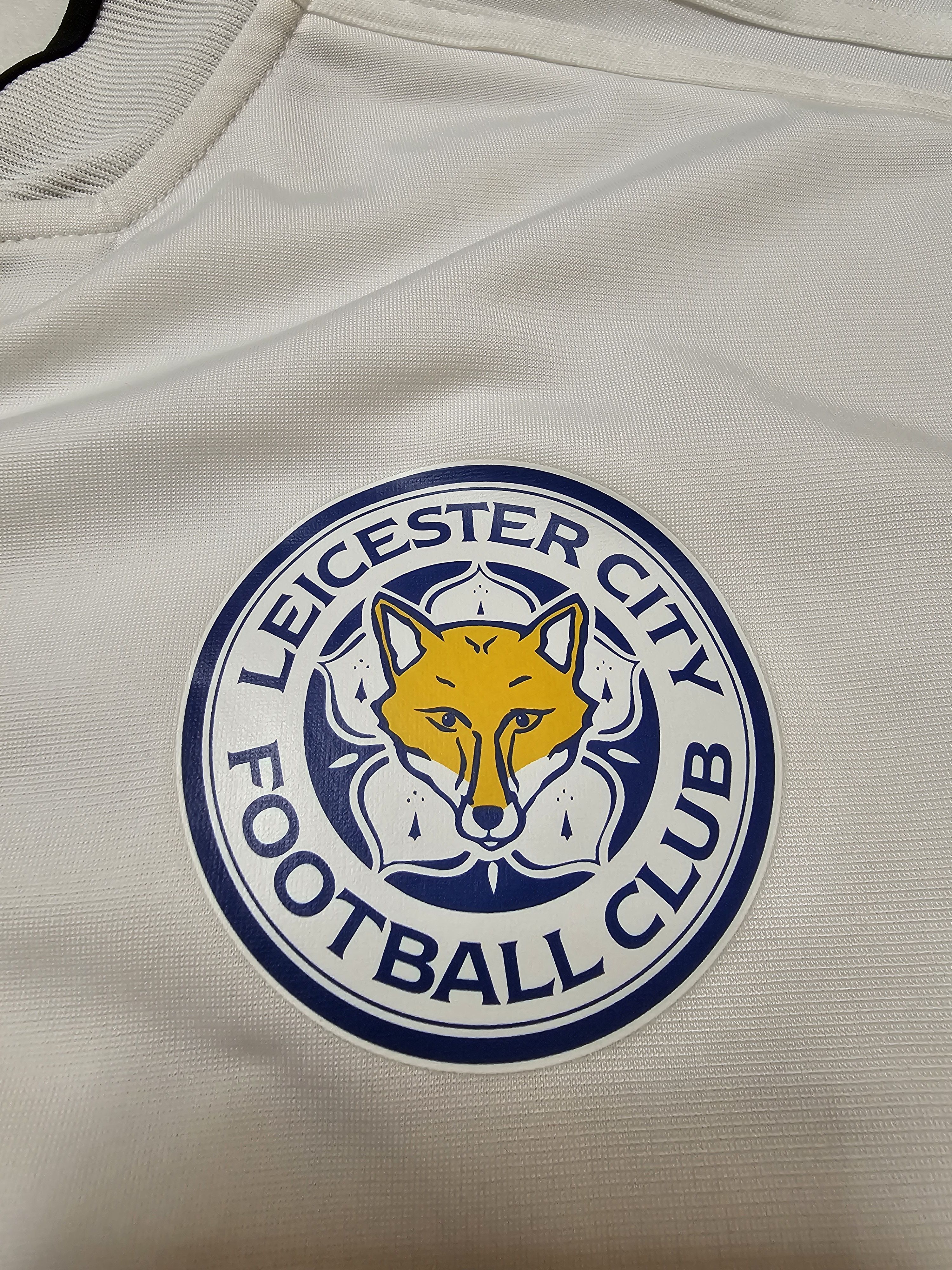 Adidas LEICESTER CITY 2018 FOOTBALL JACKET SOCCER JACKET FULL ZIP Size US M / EU 48-50 / 2 - 4 Thumbnail