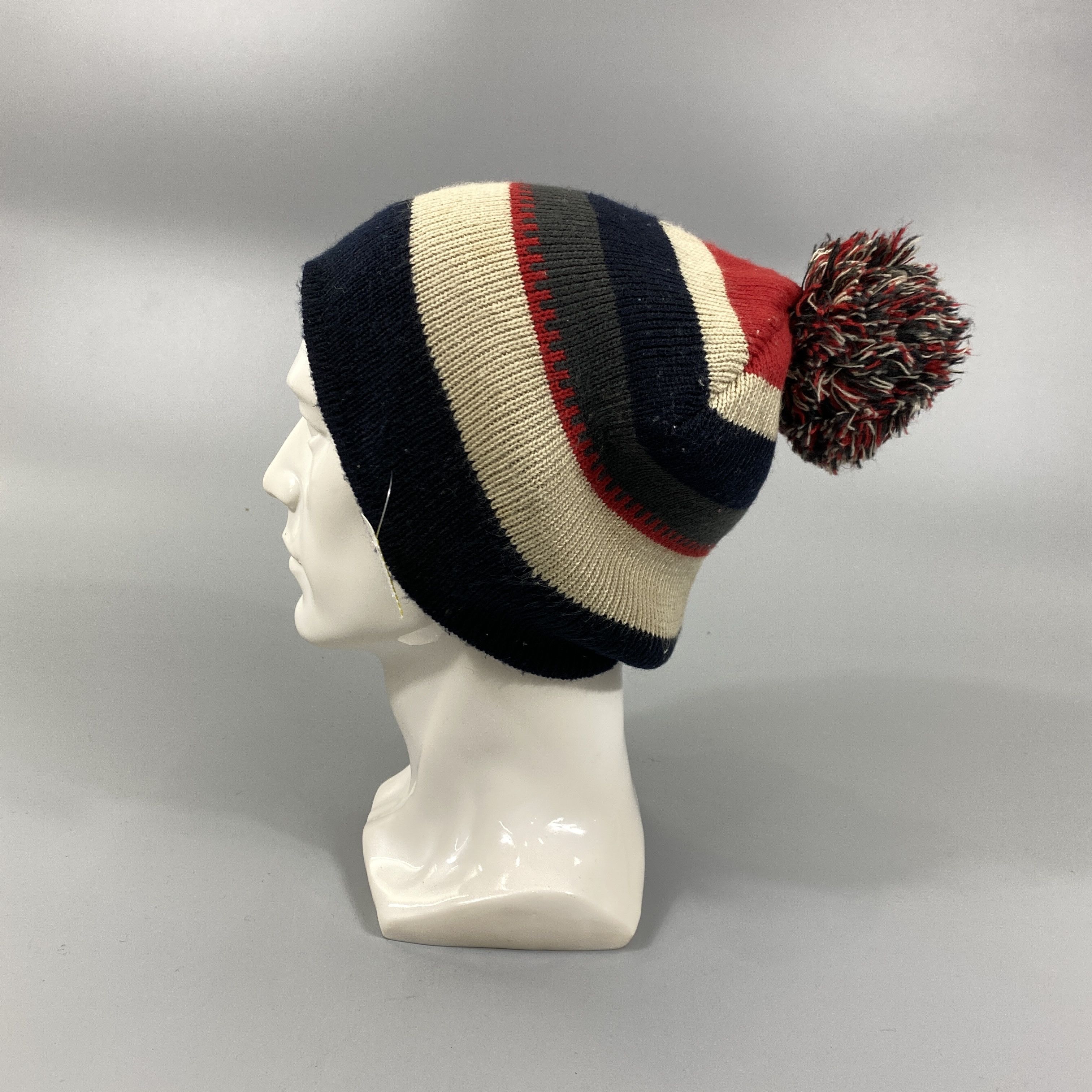 Japanese Brand Winter Beanie With Pompom -BN688 Size ONE SIZE - 1 Thumbnail