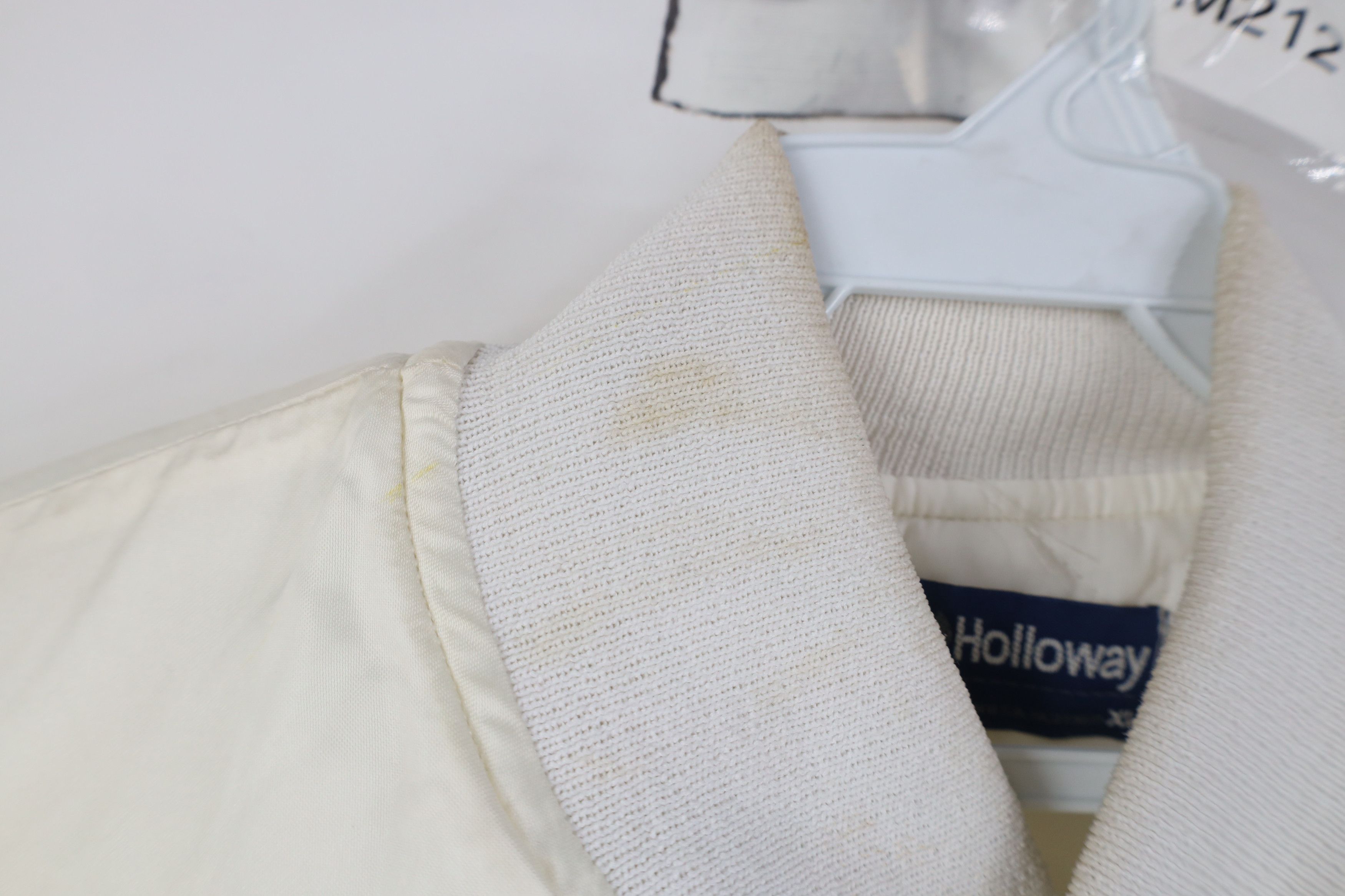 Vintage Vintage 80s 90s Streetwear Satin Bomber Jacket White USA Size US XL / EU 56 / 4 - 9 Thumbnail