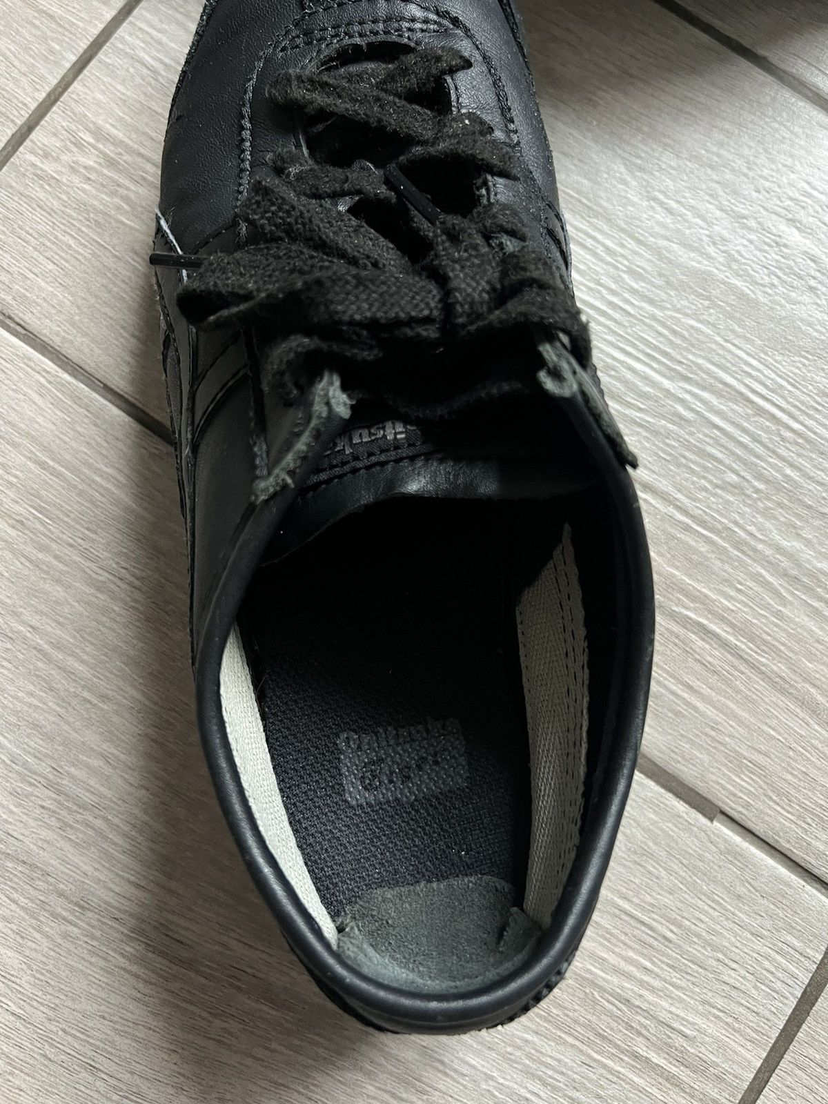 Asics ASICS Onitsuka Tiger Black Hype Sneakers 40 Mexico 66 Size US 7 / EU 40 - 14 Thumbnail