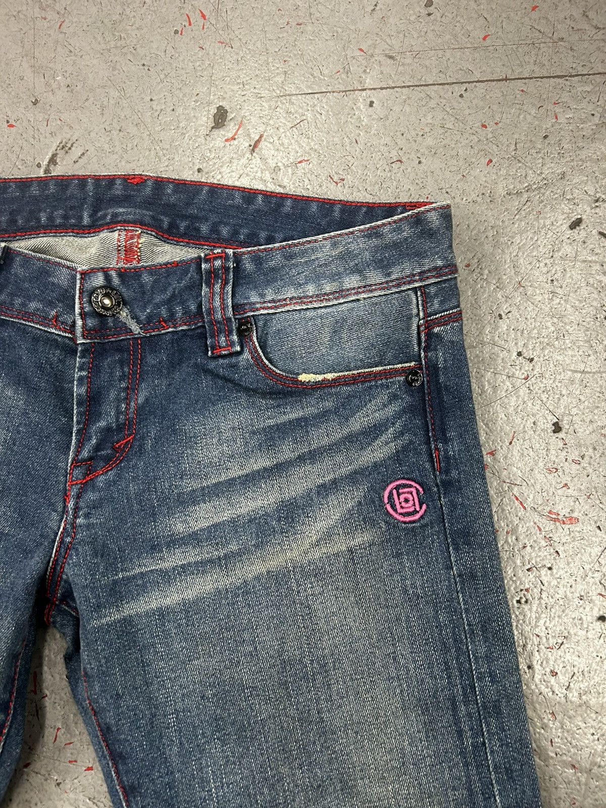 CLOT × Levi's CLOT x Medicom Toy x Levi’s 580 Women Jeans Size W30 L33 Size 30" / US 8 / IT 44 - 2 Thumbnail