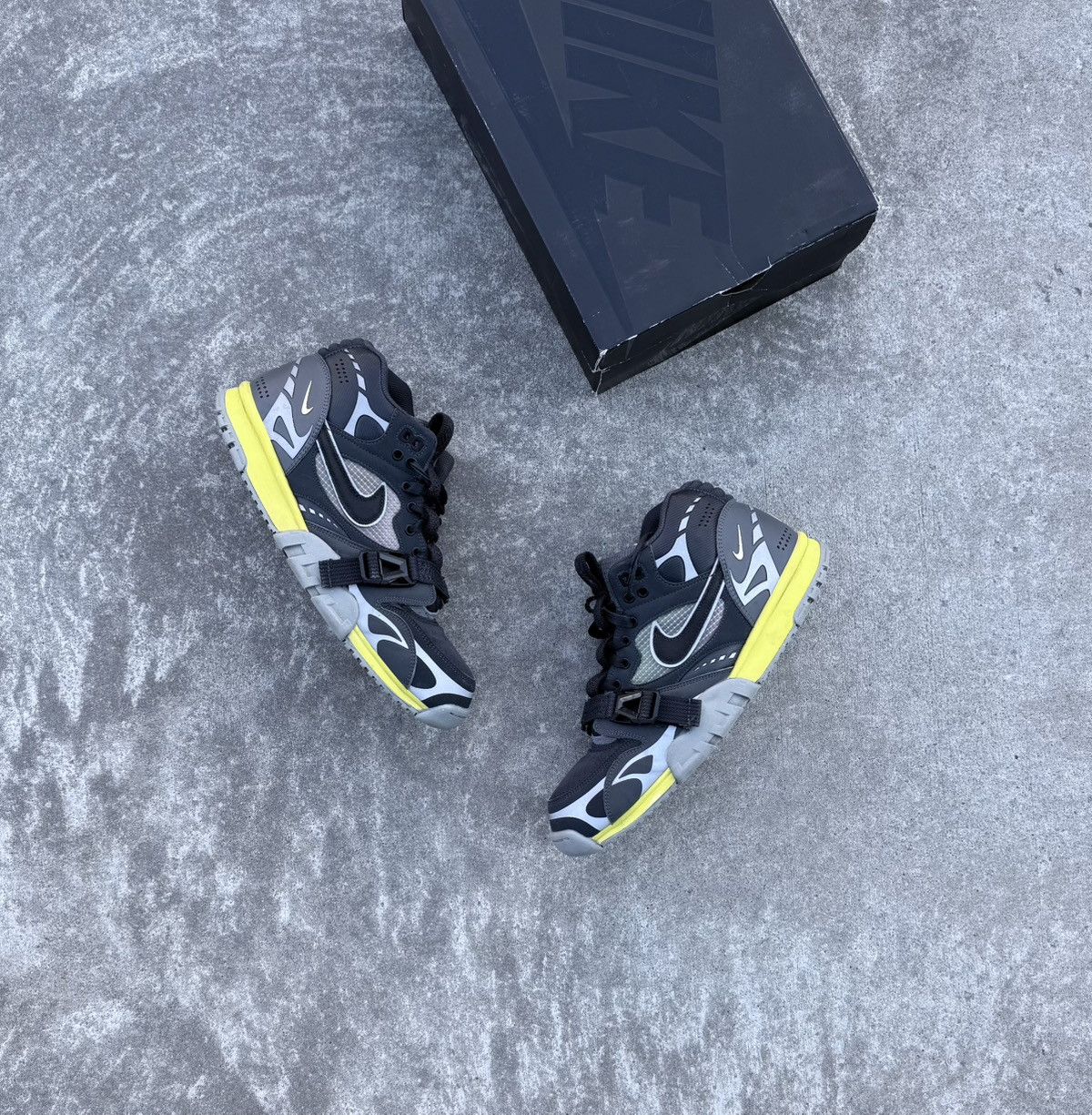 Nike Nike AIR TRAINER 1 SP streetwear track sneakers Size US 13 / EU 46 - 4 Thumbnail