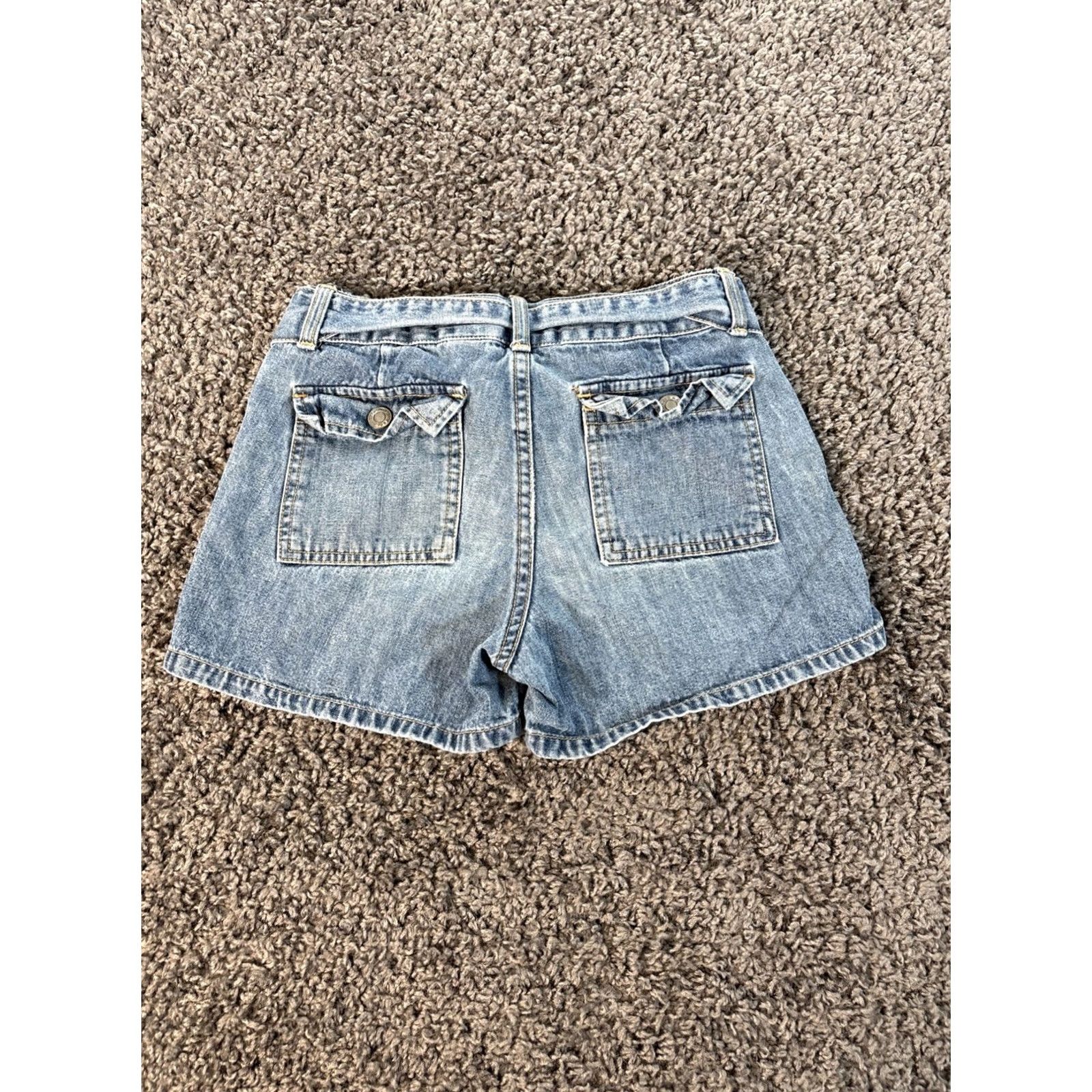 American Eagle Outfitters VINTAGE Old Navy Denim Shorts Womens 24 Low Rise Front Pocket Light Wash 3 in Inseam 100% Cotton Casual Size 42" / US 20 - 6 Thumbnail