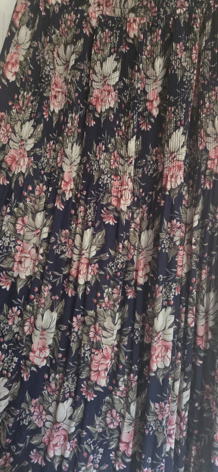 Other Sag Harbor Navy Pink Floral Pull-on Pleated Skirt Womens Lar Size 36" / US 14 / IT 50 - 5 Thumbnail