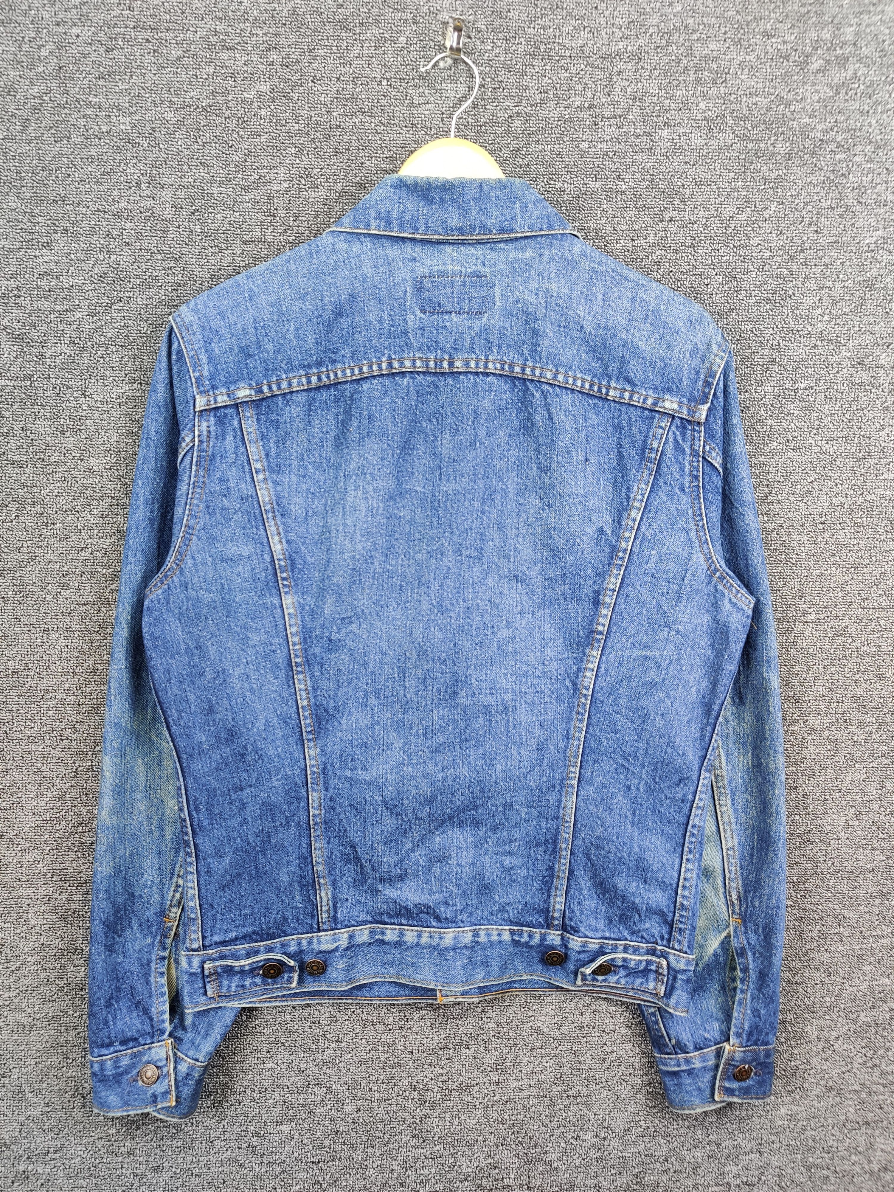 Levi's Vintage Clothing Vintage 90s Levi's 71506 Denim Trucker Jacket Size US M / EU 48-50 / 2 - 6 Thumbnail