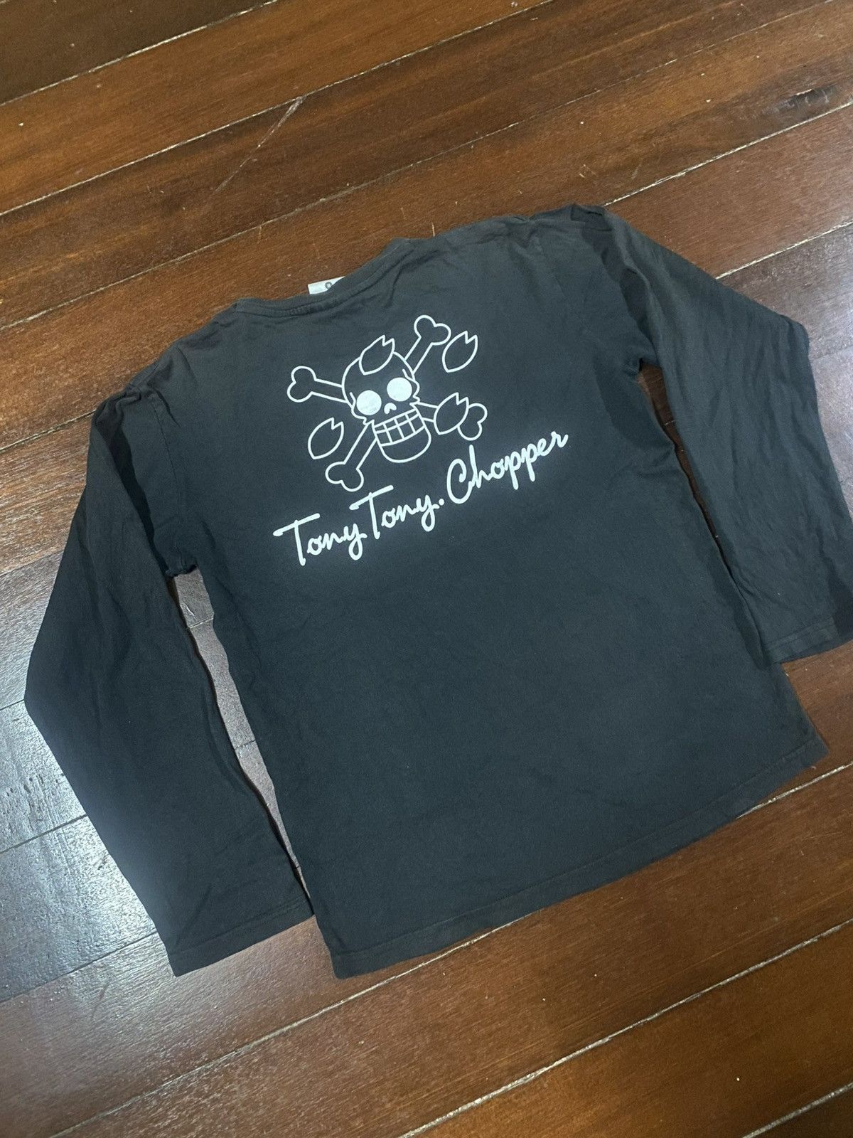 Anime Rare Vintage ONE PIECE Tony Tony Chopper Spell Out Big Logo Size US M / EU 48-50 / 2 - 6 Thumbnail