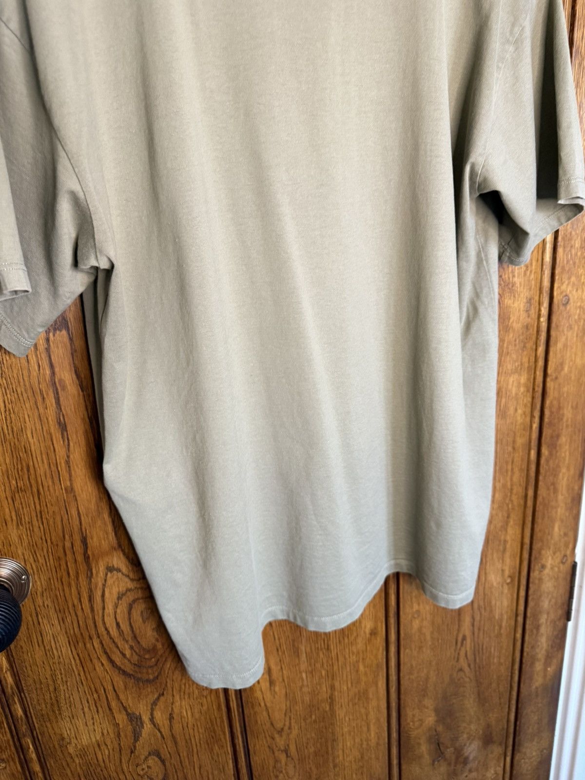 Celine Celine logo t shirt Hedi Slimane khaki green M grail Size US M / EU 48-50 / 2 - 18 Thumbnail