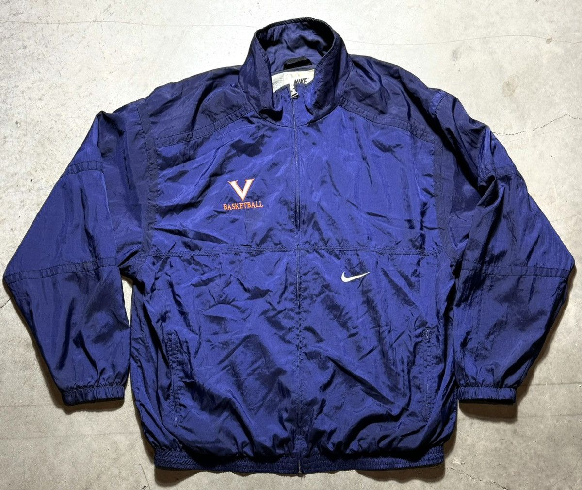 Nike × Vintage Vintage Nike UVA Virginia Cavaliers Basketball Jacket sz XL Size US XL / EU 56 / 4 - 1 Thumbnail
