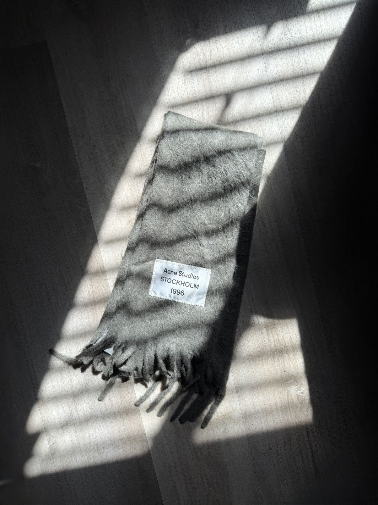 Acne Studios Acne Studios Grey Fringed Alpaca Scarf Size ONE SIZE - 1 Thumbnail