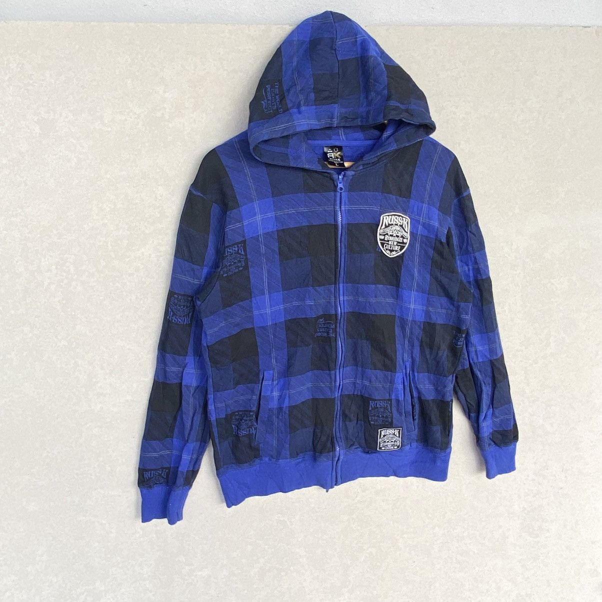 Other Vintage Russ.K Hoodie Full Zip Big Embroidered Black/Blue Size US L / EU 52-54 / 3 - 3 Thumbnail