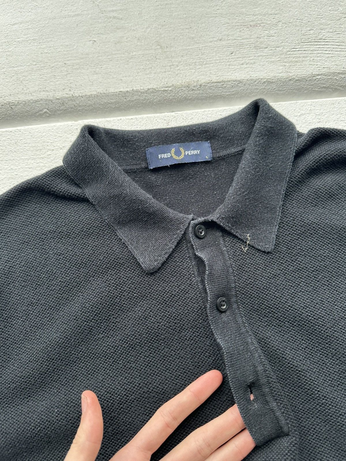Fred Perry VNTG🚨 FRED PERRY POLO WITH LOGO Y2K RARE CASUALS Size US L / EU 52-54 / 3 - 4 Thumbnail