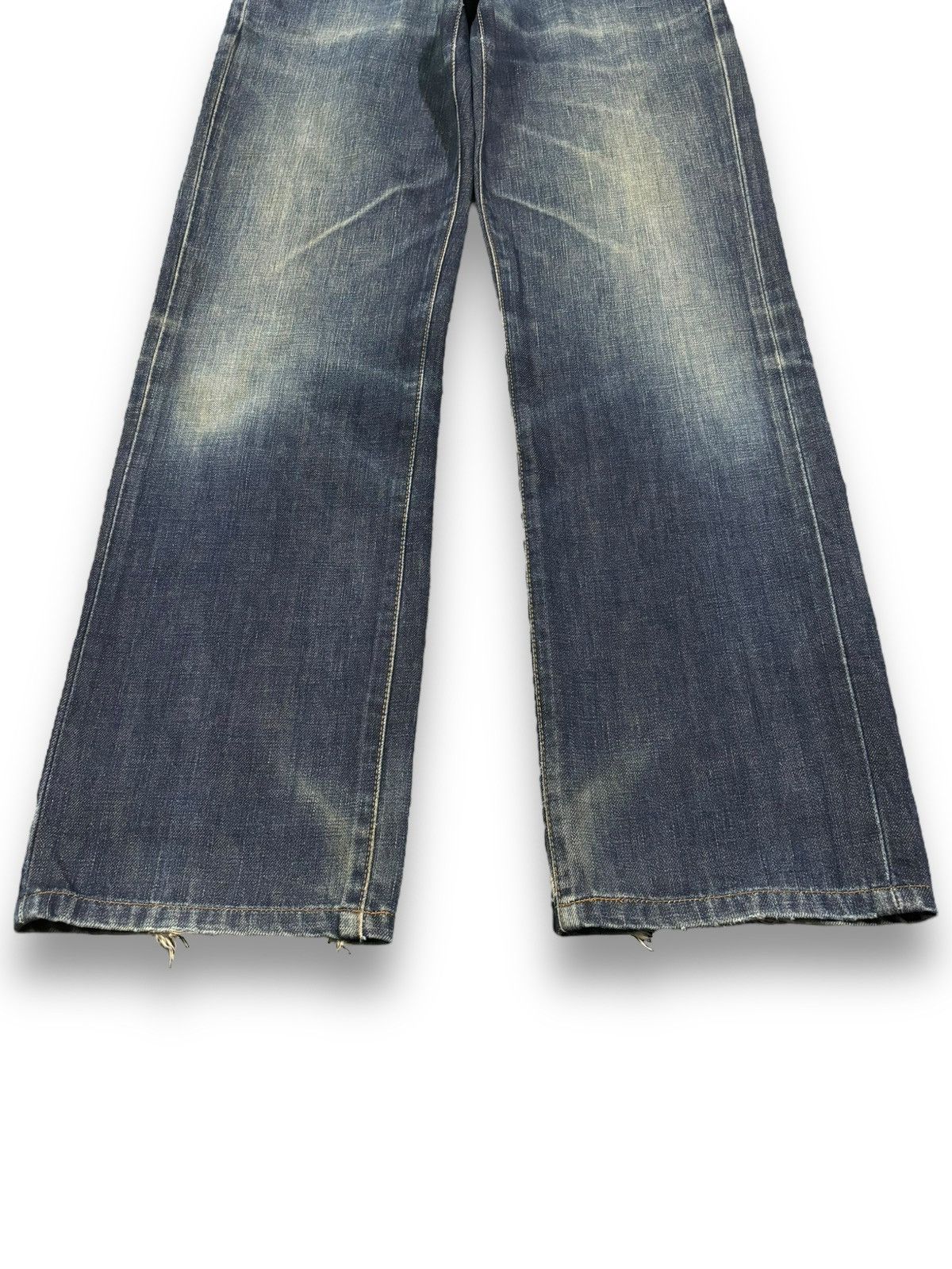 Edwin Vintage Edwin 503Z Dark Blue Wash Loose Fit Ripped Jeans Size US 28 / EU 44 - 8 Thumbnail