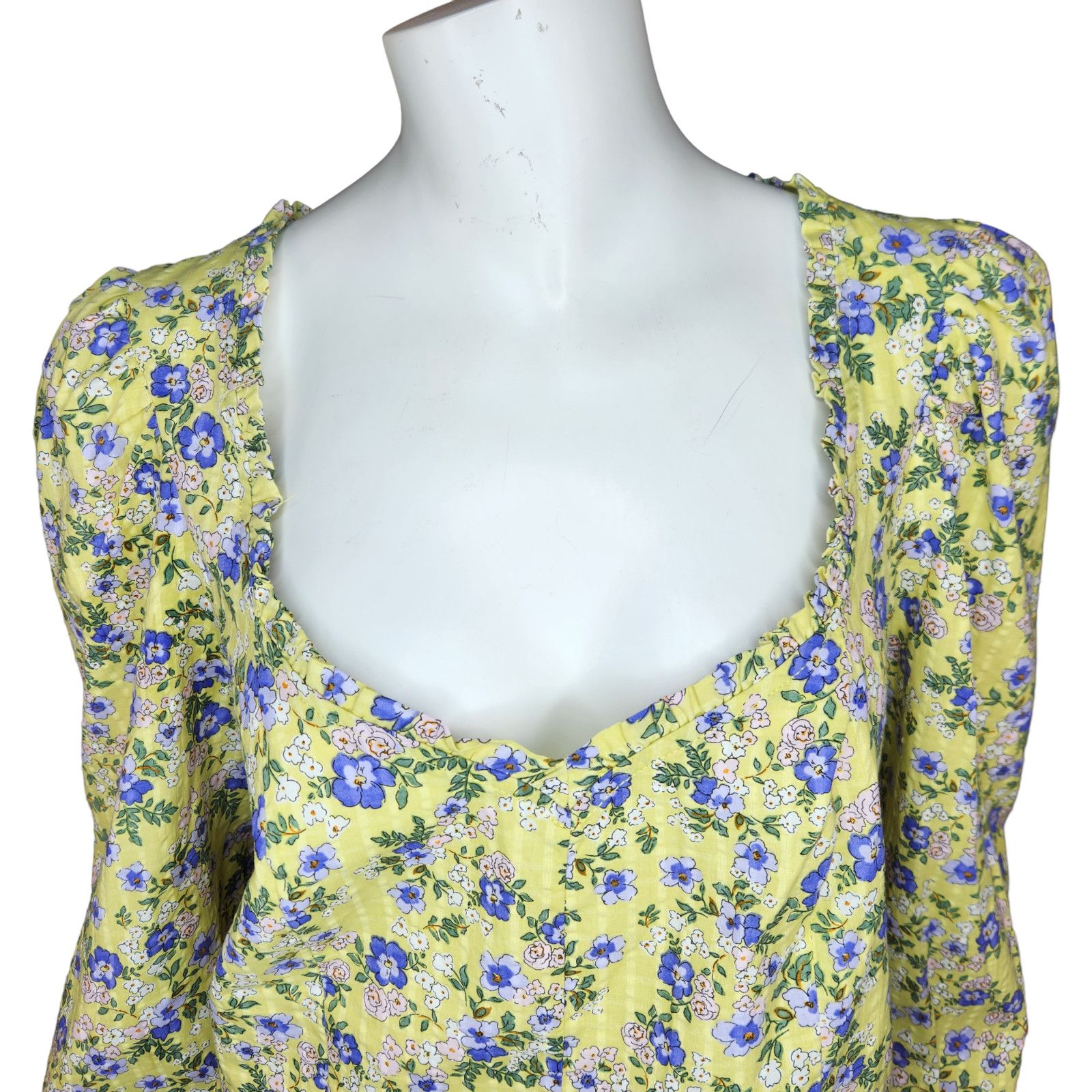 Topshop NWT Topshop Womens Size 8 Green Purple Floral Cropped Ruffle Size M / US 6-8 / IT 42-44 - 15 Thumbnail