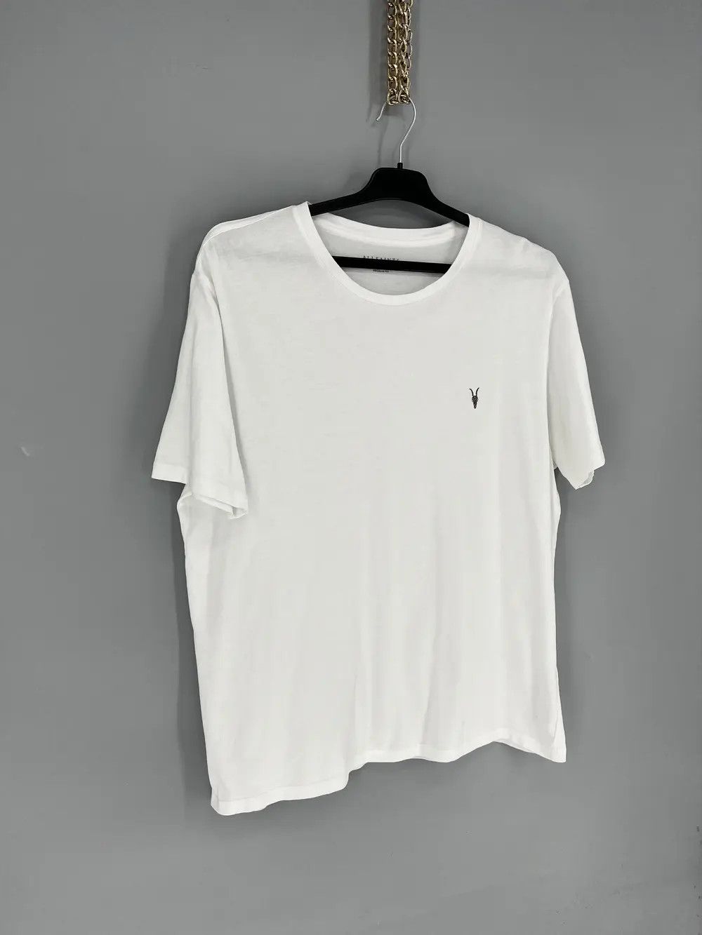 Allsaints Vintage Basic Allsaints Mini Logo Basic Tee Old Money Size US XXL / EU 58 / 5 - 2 Thumbnail