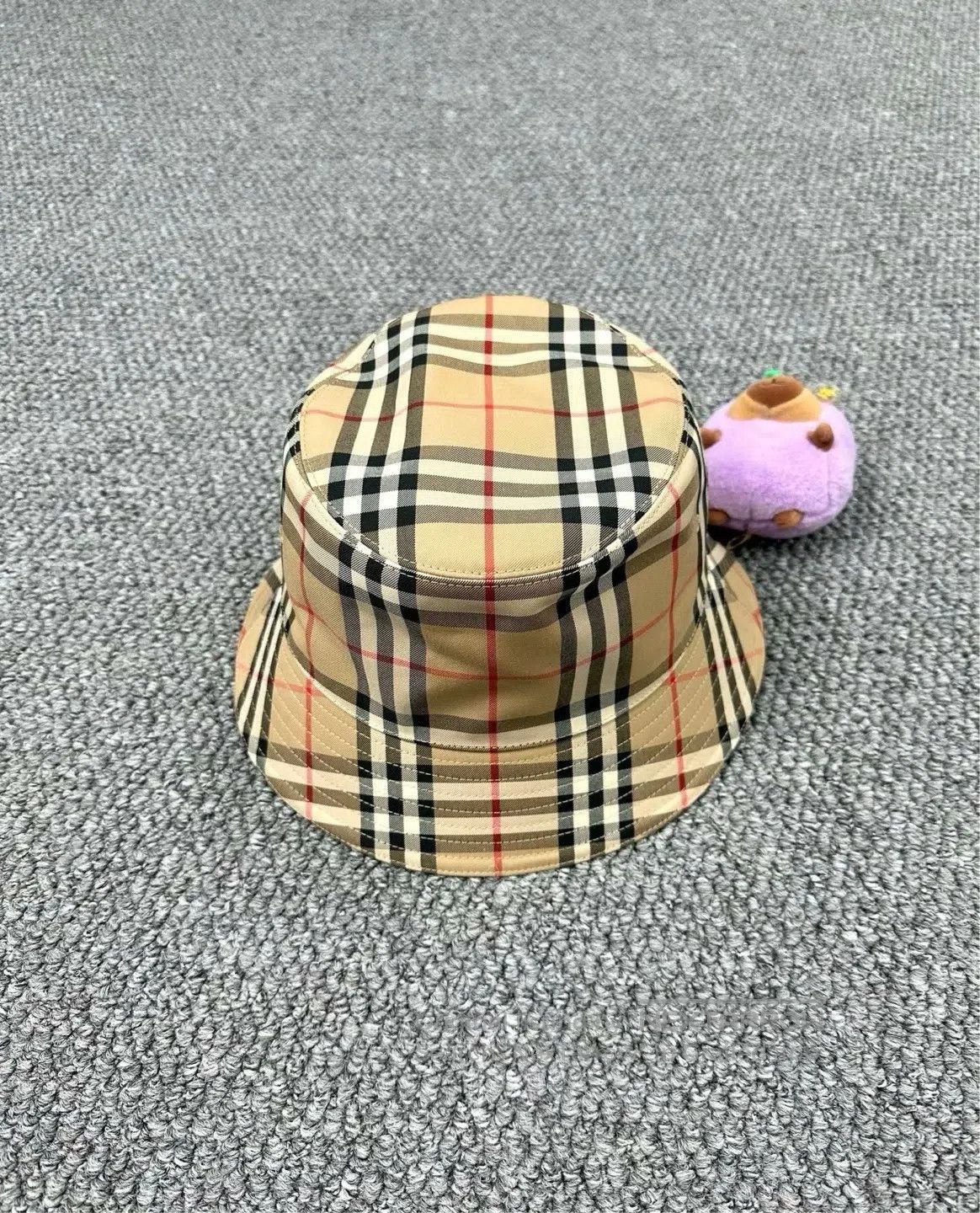 Burberry Burberry size S Classic Khaki Plaid Fisherman's Hat| Size ONE SIZE - 1 Thumbnail