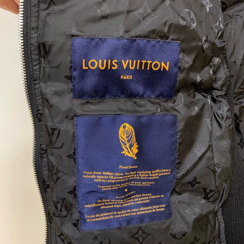 Louis Vuitton LOUIS VUITTON Knitted stitching down jacket Size US M / EU 48-50 / 2 - 5 Thumbnail