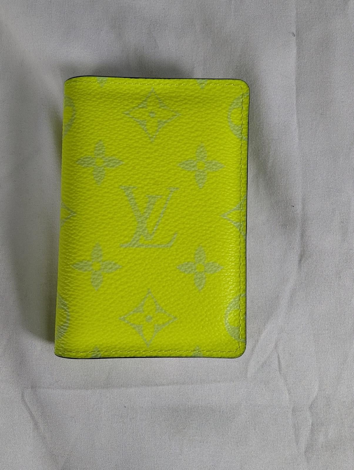 Louis Vuitton LOUIS VUITTON POCKET ORGANIZER - NEON YELLOW Size ONE SIZE - 4 Thumbnail