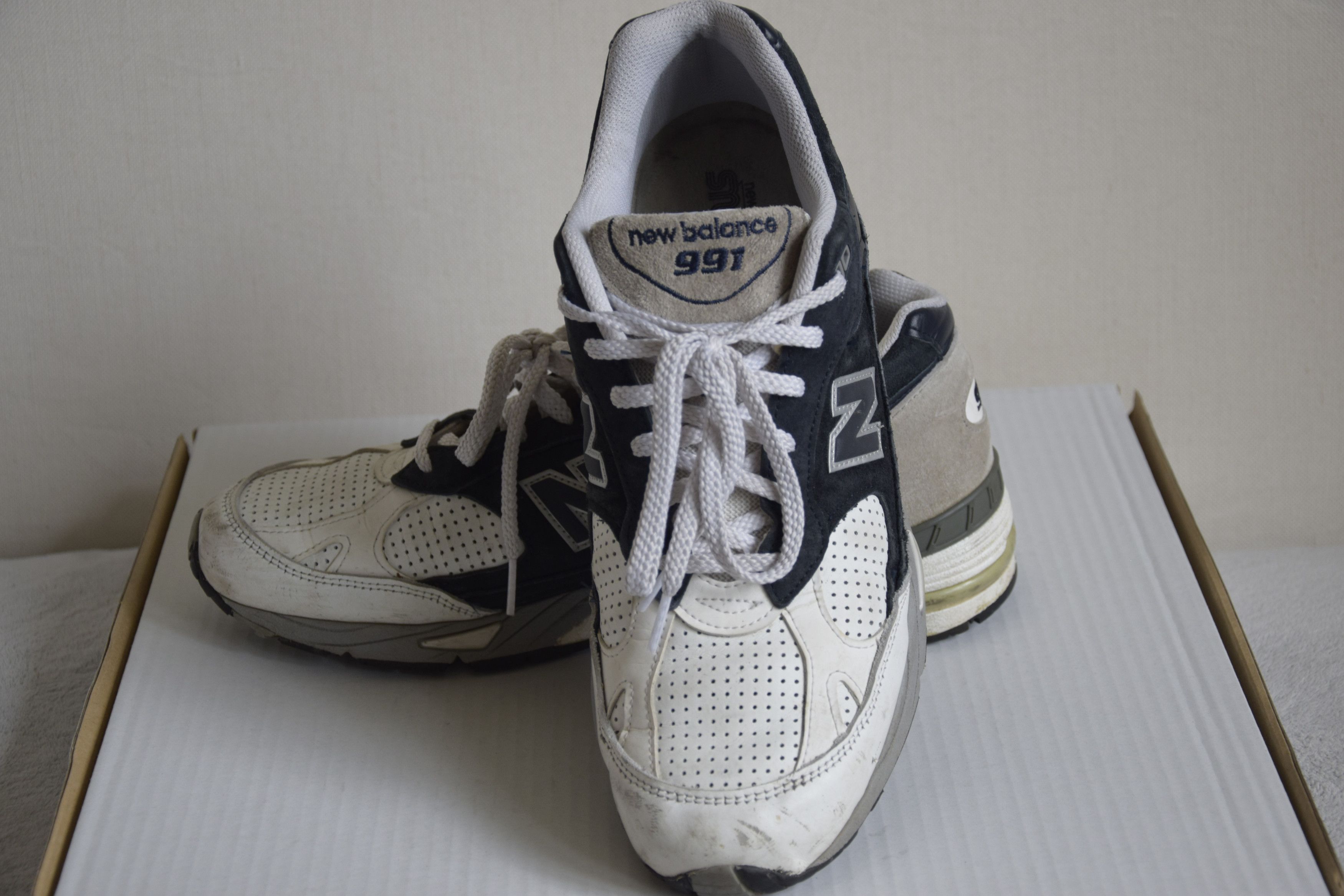 New Balance × Sneakersnstuff SNS x NB M991PJ Size US 11 / EU 44 - 6 Thumbnail