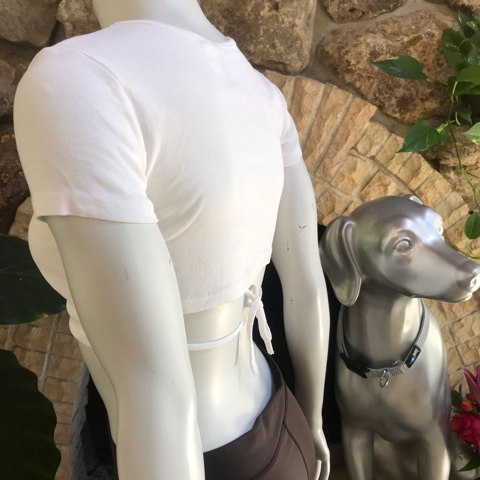 H&M H & M White Short Sleeve Crop Top Tie Back Women's Size S Size S / US 4 / IT 40 - 3 Thumbnail