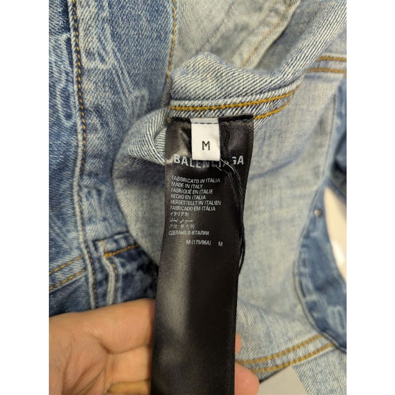 Balenciaga o1rshd1 Large Fit Denim Jacket in Blue Authentic Ring Size US M / EU 48-50 / 2 - 16 Thumbnail