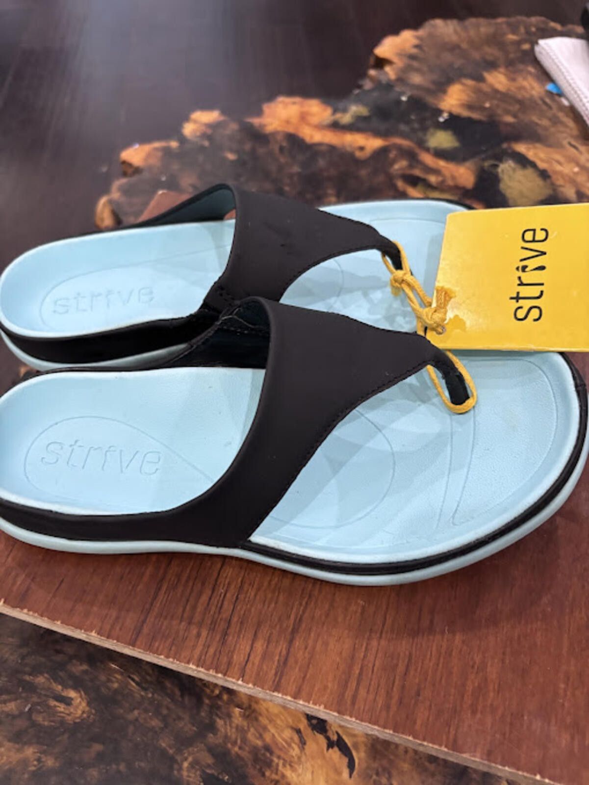 OVER THE STRiPES Strive Women's Comfortable Thong Sandals Size 6 NWT No Box Size US 6 / IT 36 - 2 Thumbnail