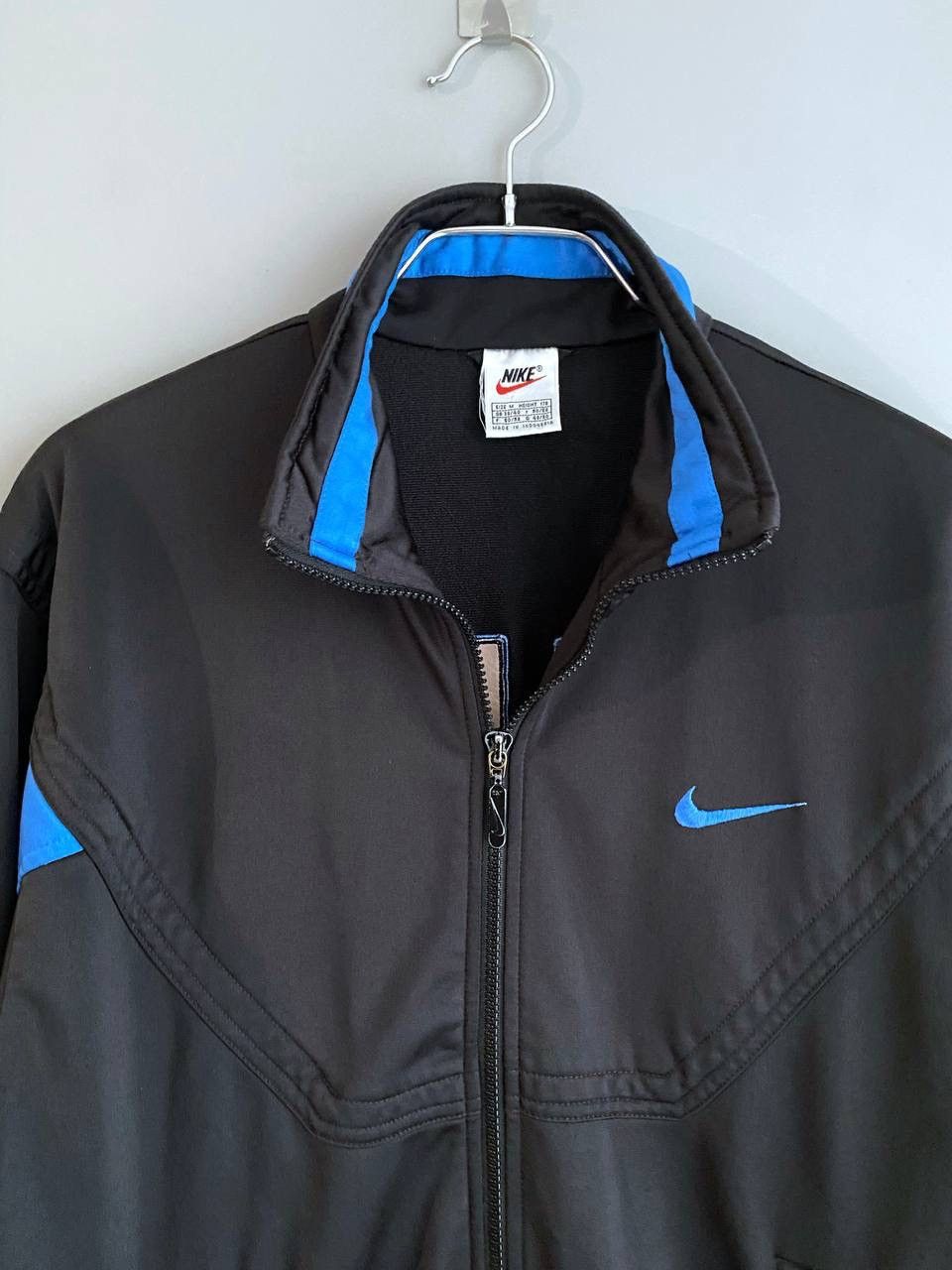 Nike × Vintage Nike 90s Vintage Y2K Men's Track Jacket, Size M Size US M / EU 48-50 / 2 - 14 Thumbnail