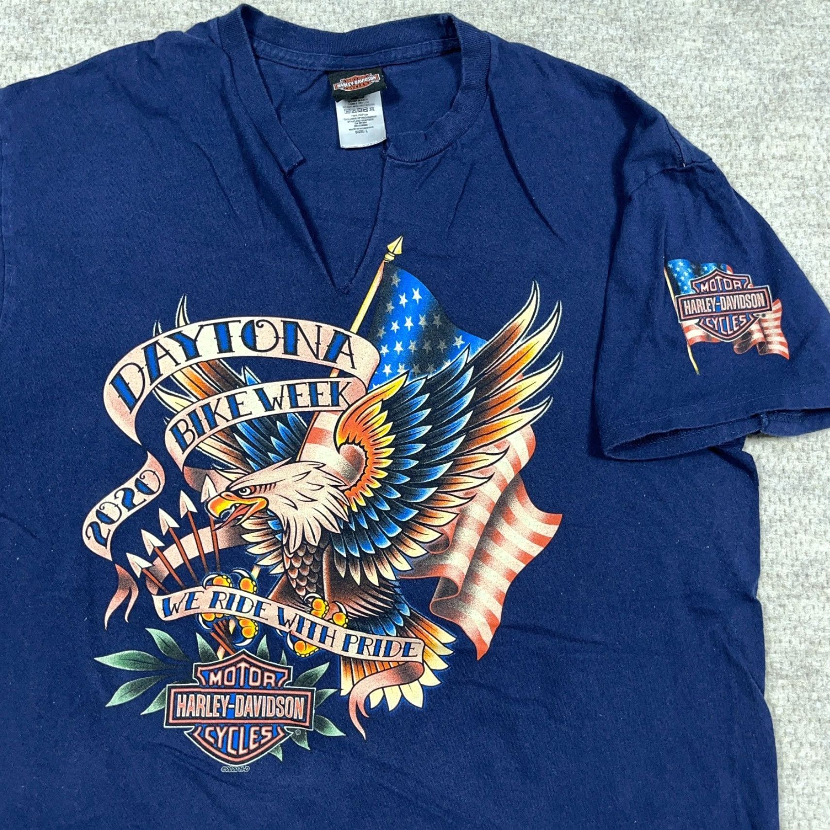 Harley Davidson Harley-Davidson Shirt Men L Blue Bike Week Daytona Tee Tattoo Eagle Biker 80s Grunge Retro Skull Graphic Print T-Shirt Mens Size US L / EU 52-54 / 3 - 5 Thumbnail