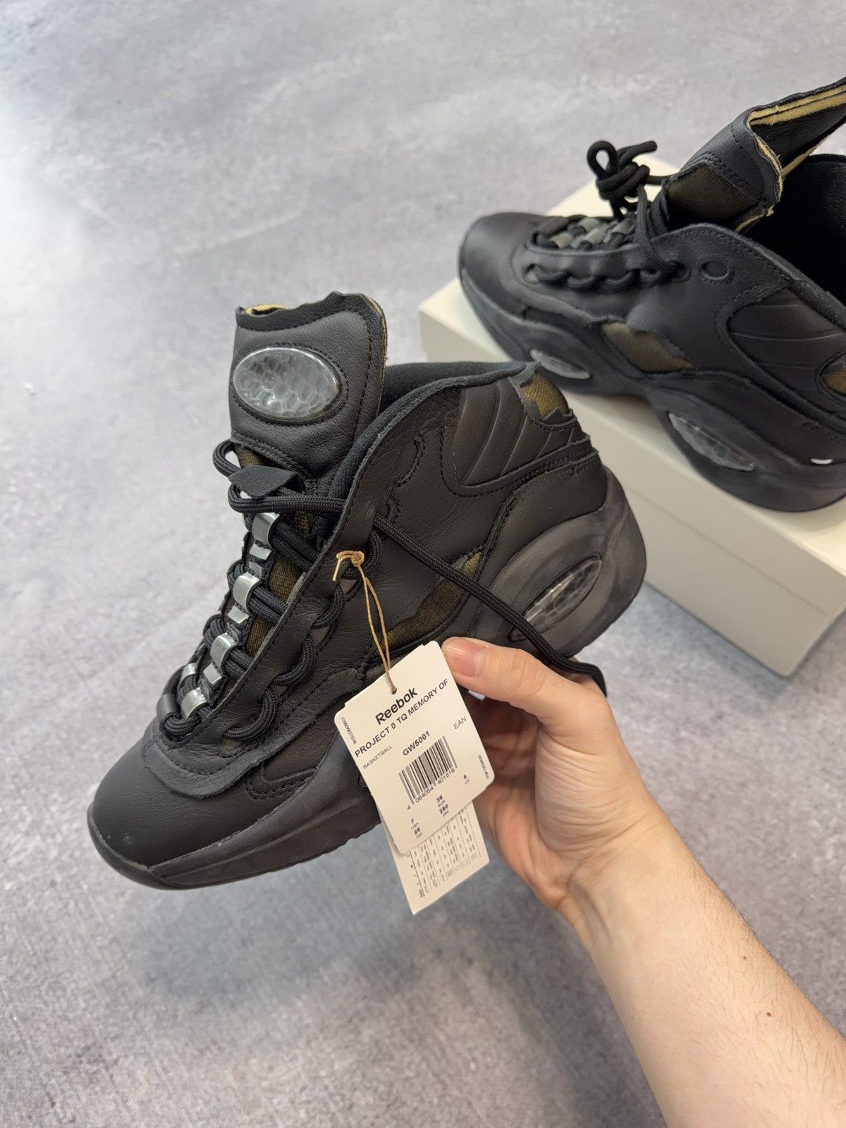 Maison Margiela × Reebok Maison Margiela x Reebok Project 0 TQ Memory OF Black Size US 7 / EU 40 - 1 Thumbnail