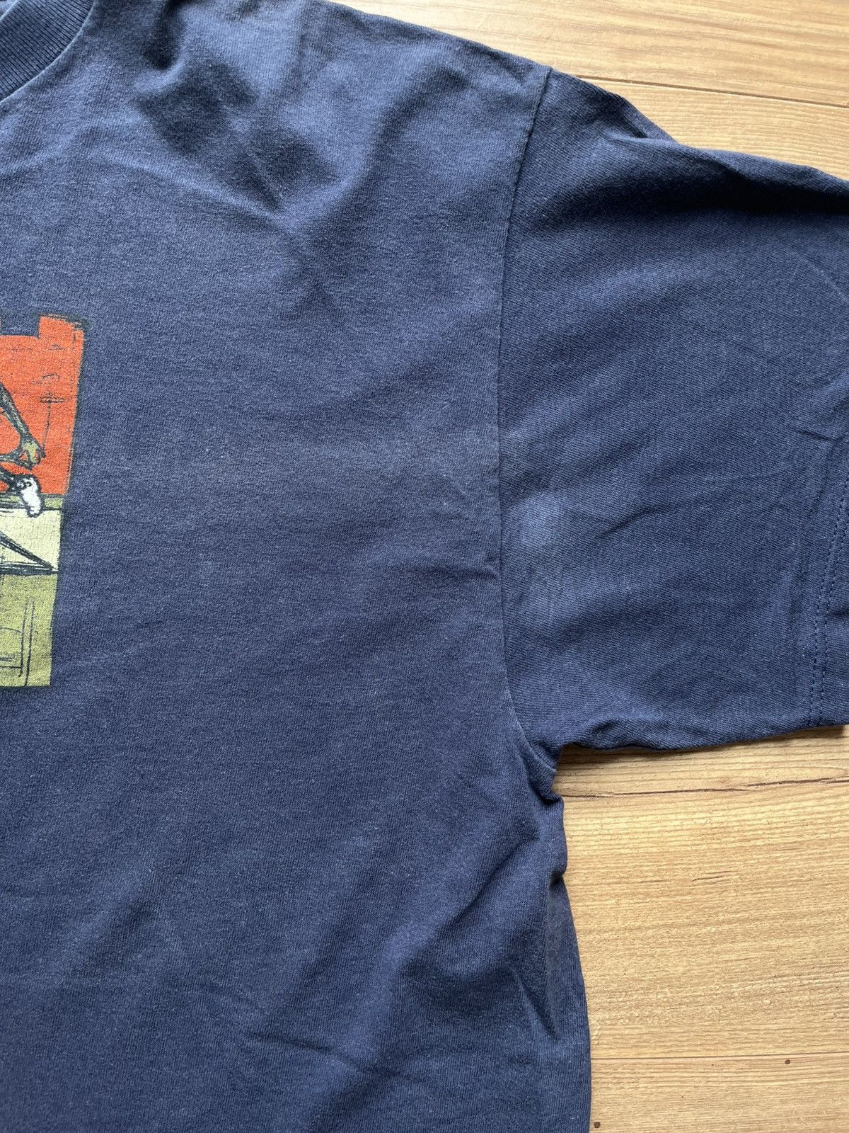 Nike 90’s NIKE BASKETBALL FADED BIG LOGO TEE Y2K SWOOSH RETRO Size US L / EU 52-54 / 3 - 8 Thumbnail