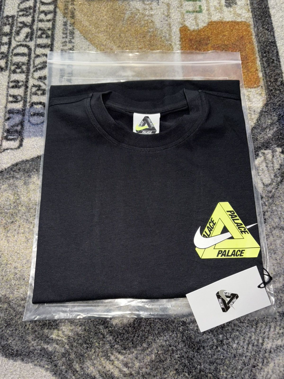 Palace Palace x Nike Tri Swoosh T-Shirt Black | Grailed