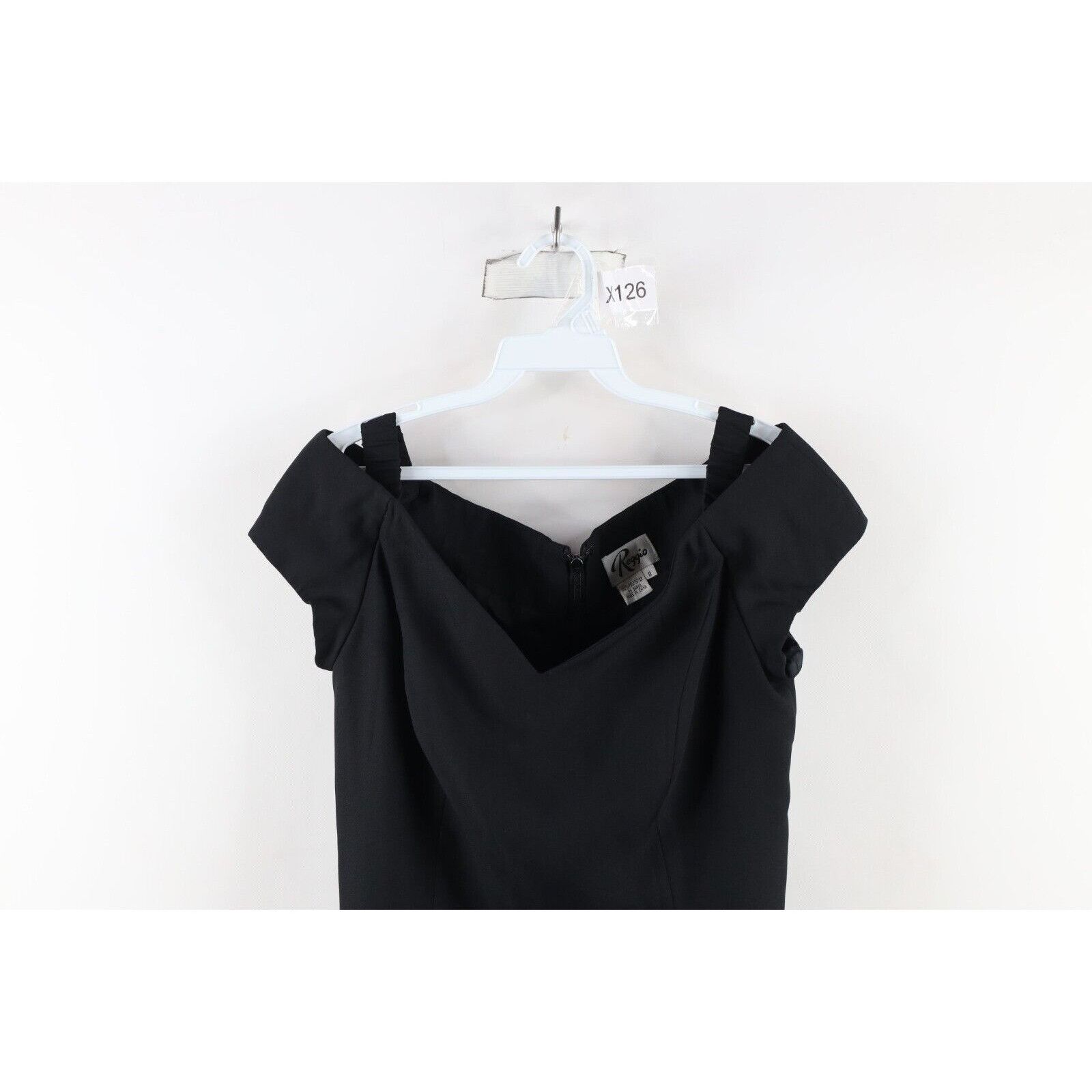 Vintage Vintage 80s Glam Off the Shoulder Pencil Cocktail Dress Size M / US 6-8 / IT 42-44 - 2 Thumbnail