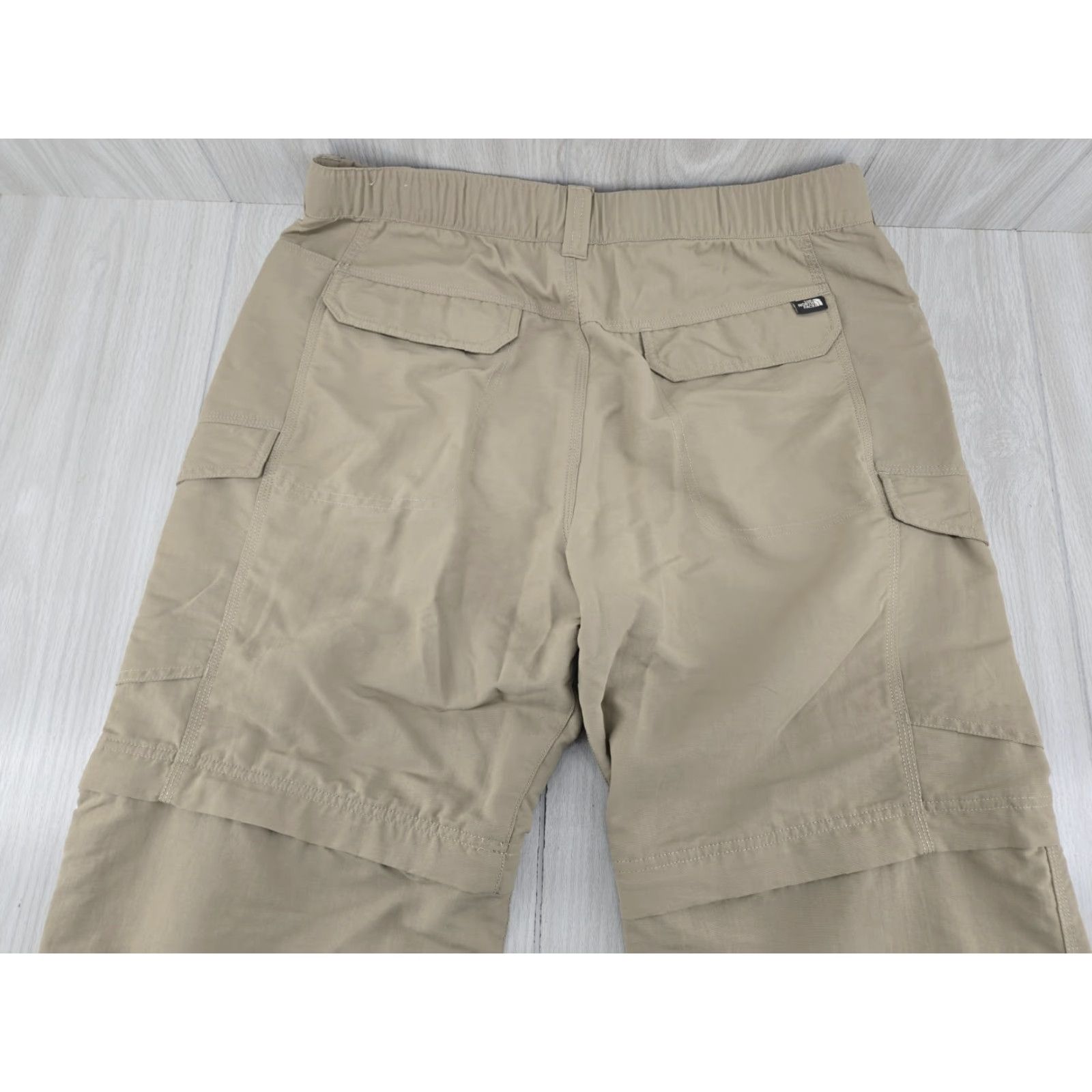 The North Face The North Face Mens Pants Tan Khaki Size L Large Convertible Belted Nylon Hiking Size US 33 - 7 Thumbnail
