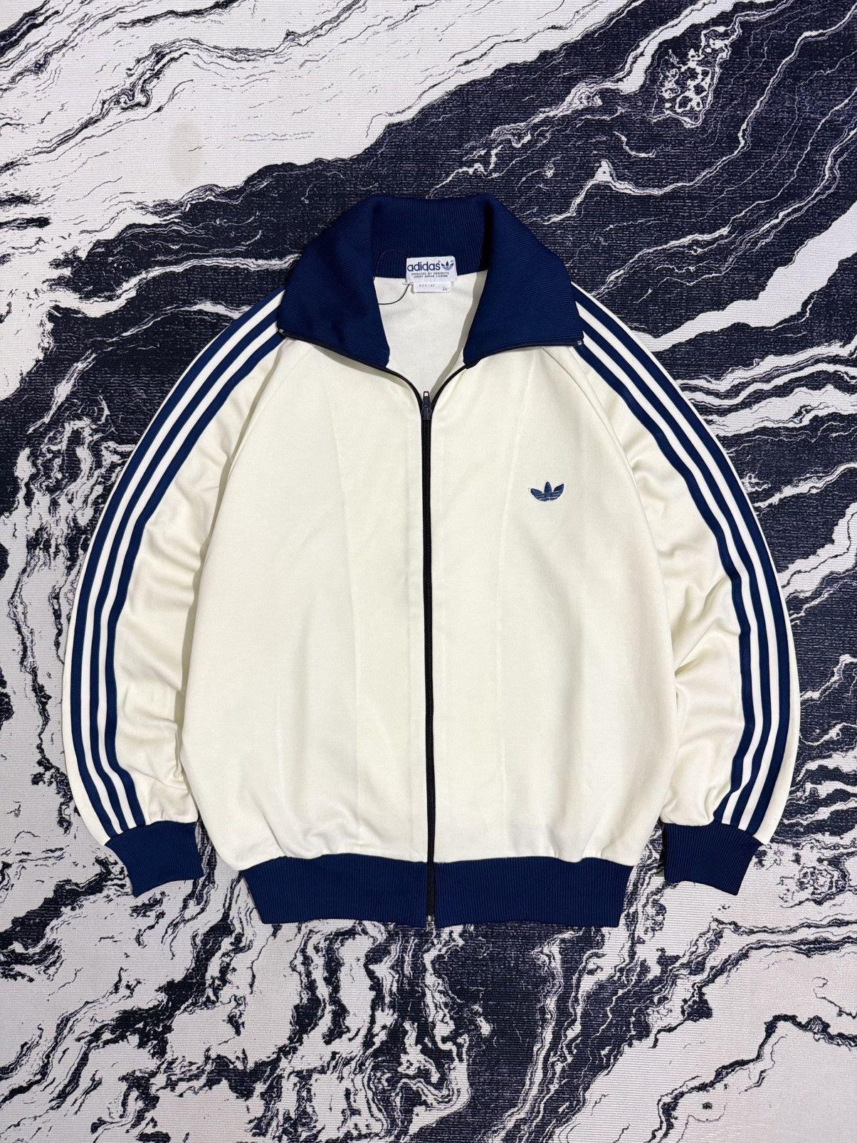 90s Adidas Descente 80s Adidas Descente Vintage 80s Old Adidas