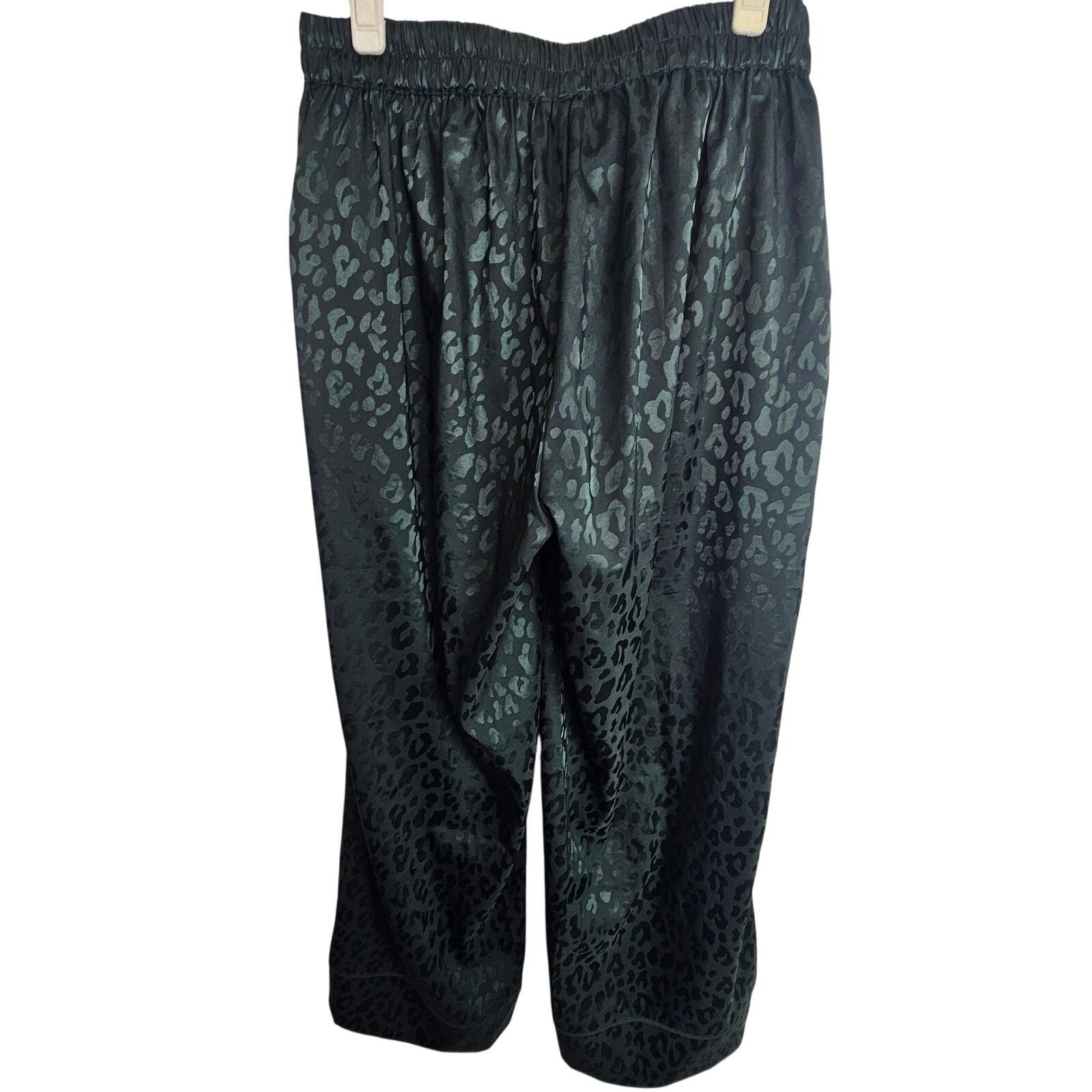 Other World Market Pajamas S/M Green Satin Leopard Sleepwear Size 27" / US 4 / IT 40 - 13 Thumbnail