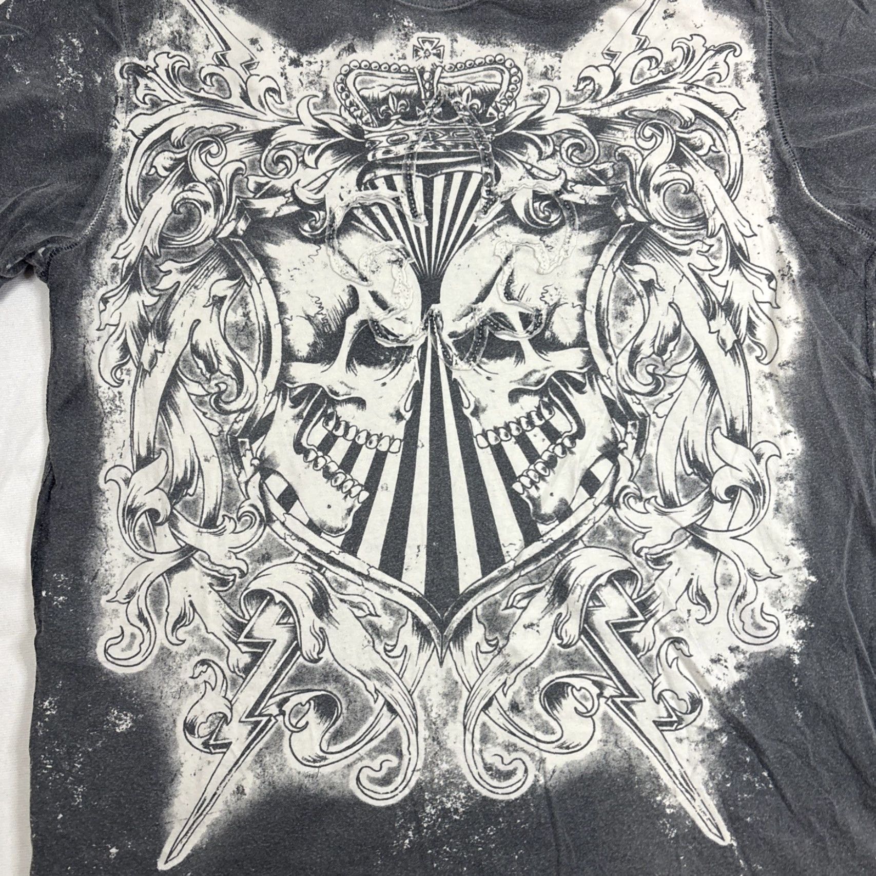 Etro VINTAGE XG T Shirt Men’s XL Gray Retro Y2K Skull Graphic Distressed Faded Size US XL / EU 56 / 4 - 2 Thumbnail
