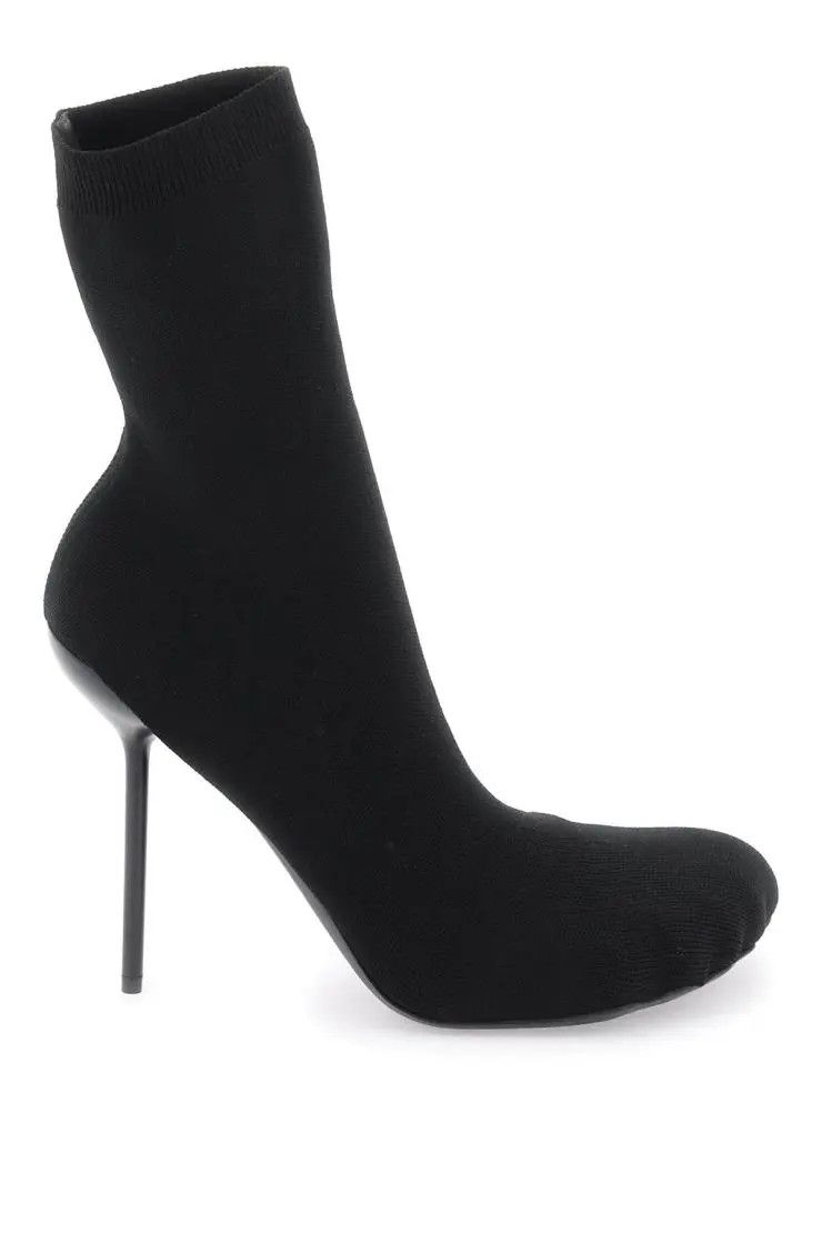 o1s22i1n0424 Anatomic Ankle Boots in Black