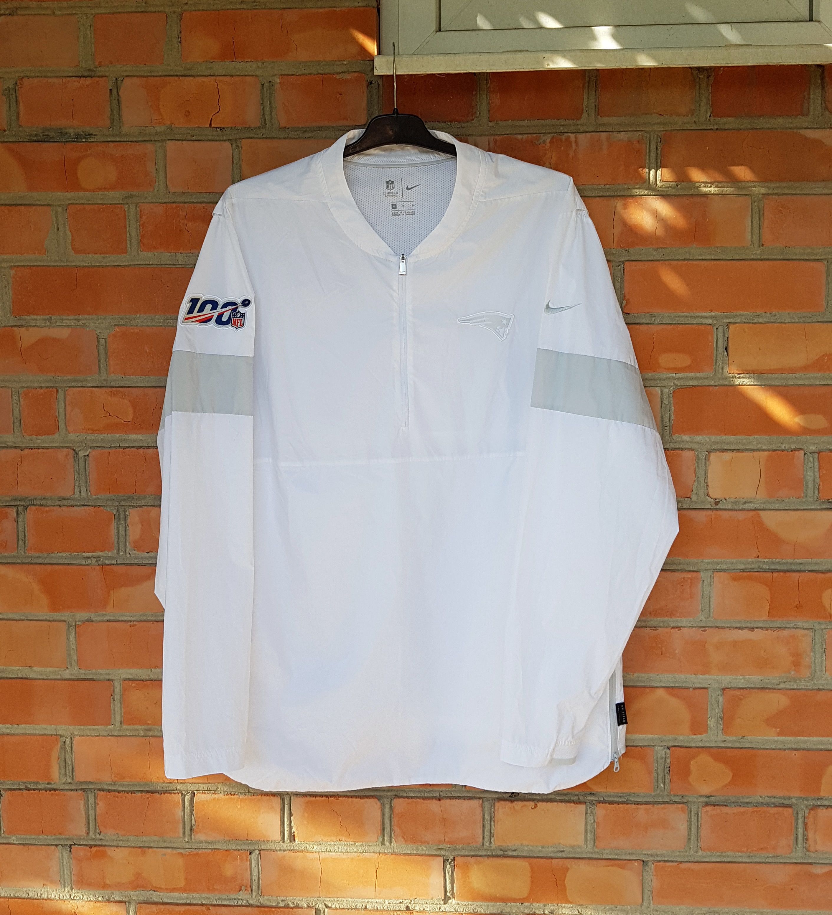Nike Nike New England Patriots Jacket NFL 100 Lightweight Coach Size US XL / EU 56 / 4 - 3 Thumbnail