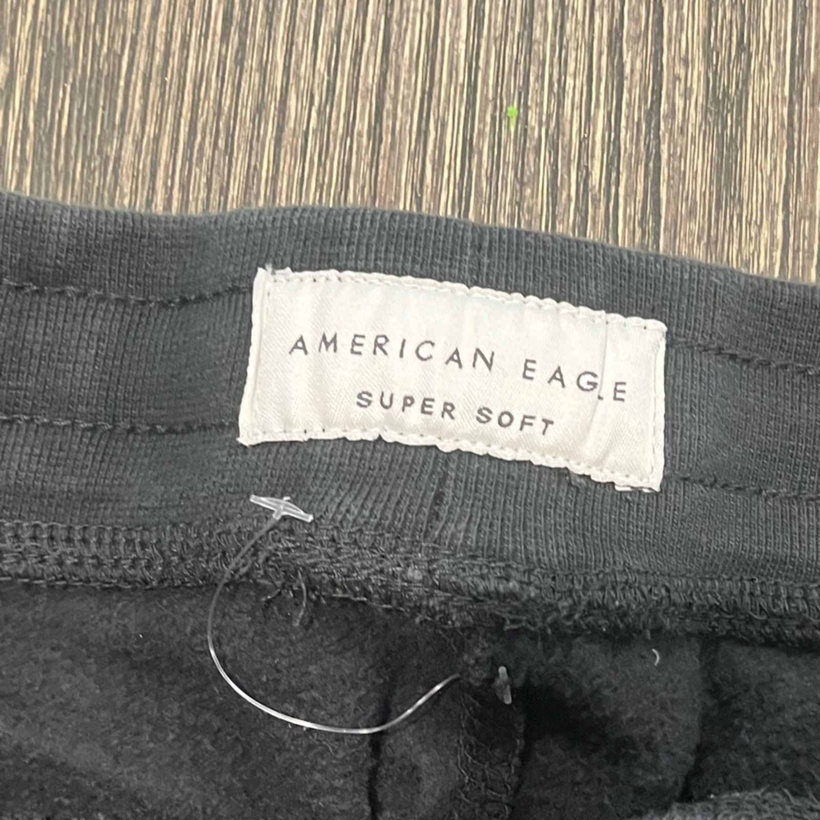 American Eagle Outfitters NWOT American Eagle Jogger Pants Super Soft Drawcord Size US 30 / EU 46 - 7 Thumbnail