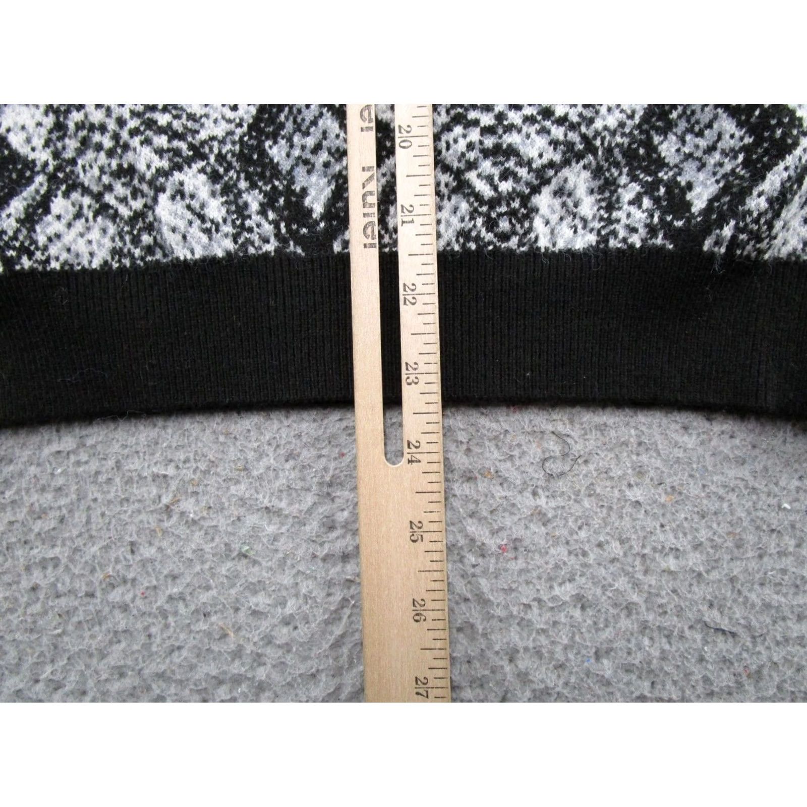 Vintage LuLaRoe Womens Geometric Knit Pullover Black White Stretch Size M Sweater Womens Pullover Size M / US 6-8 / IT 42-44 - 6 Thumbnail
