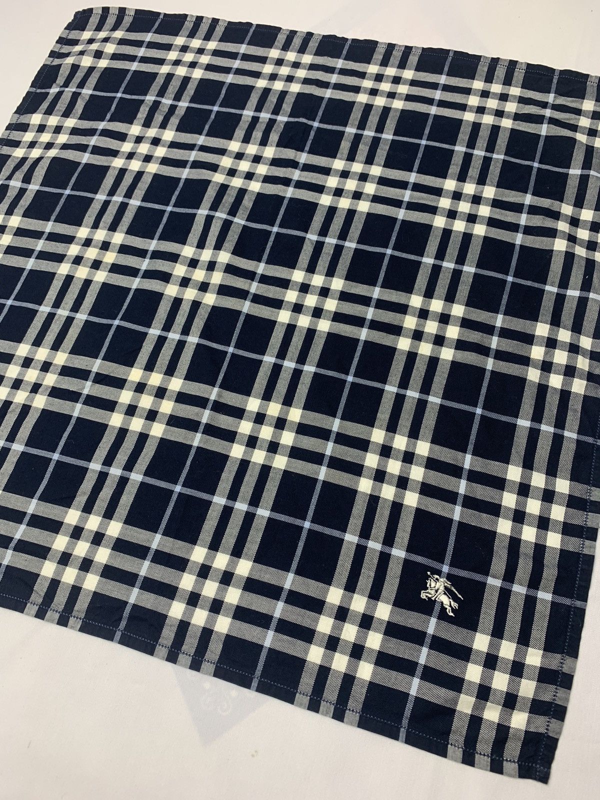 Burberry Burberry Handkerchief / Neckerchief / Bandana Size ONE SIZE - 3 Thumbnail