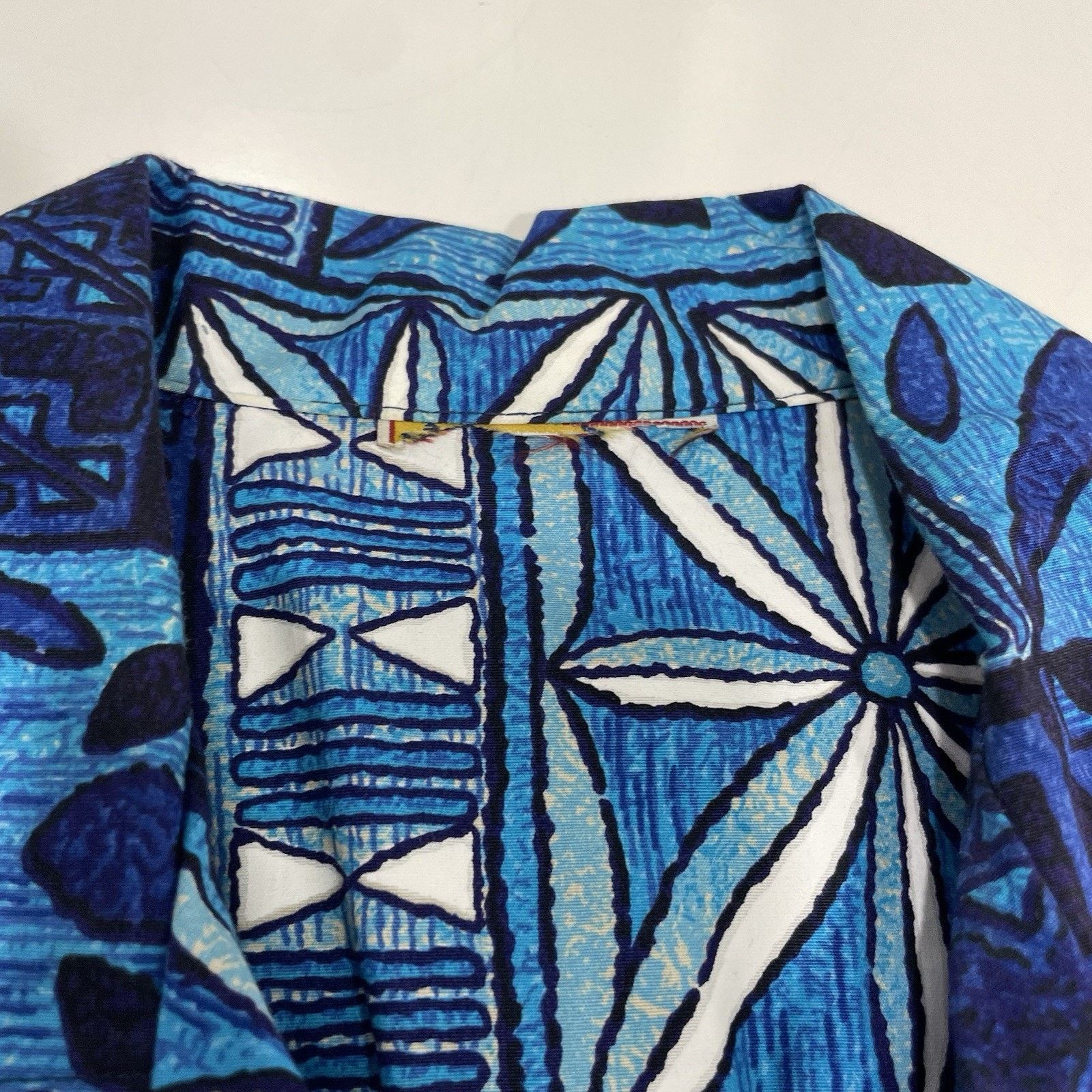 Reyn Spooner Winnie Fashion Men’s M/L Retro Vivid Blue Hawaiian Shirt Size US M / EU 48-50 / 2 - 5 Thumbnail