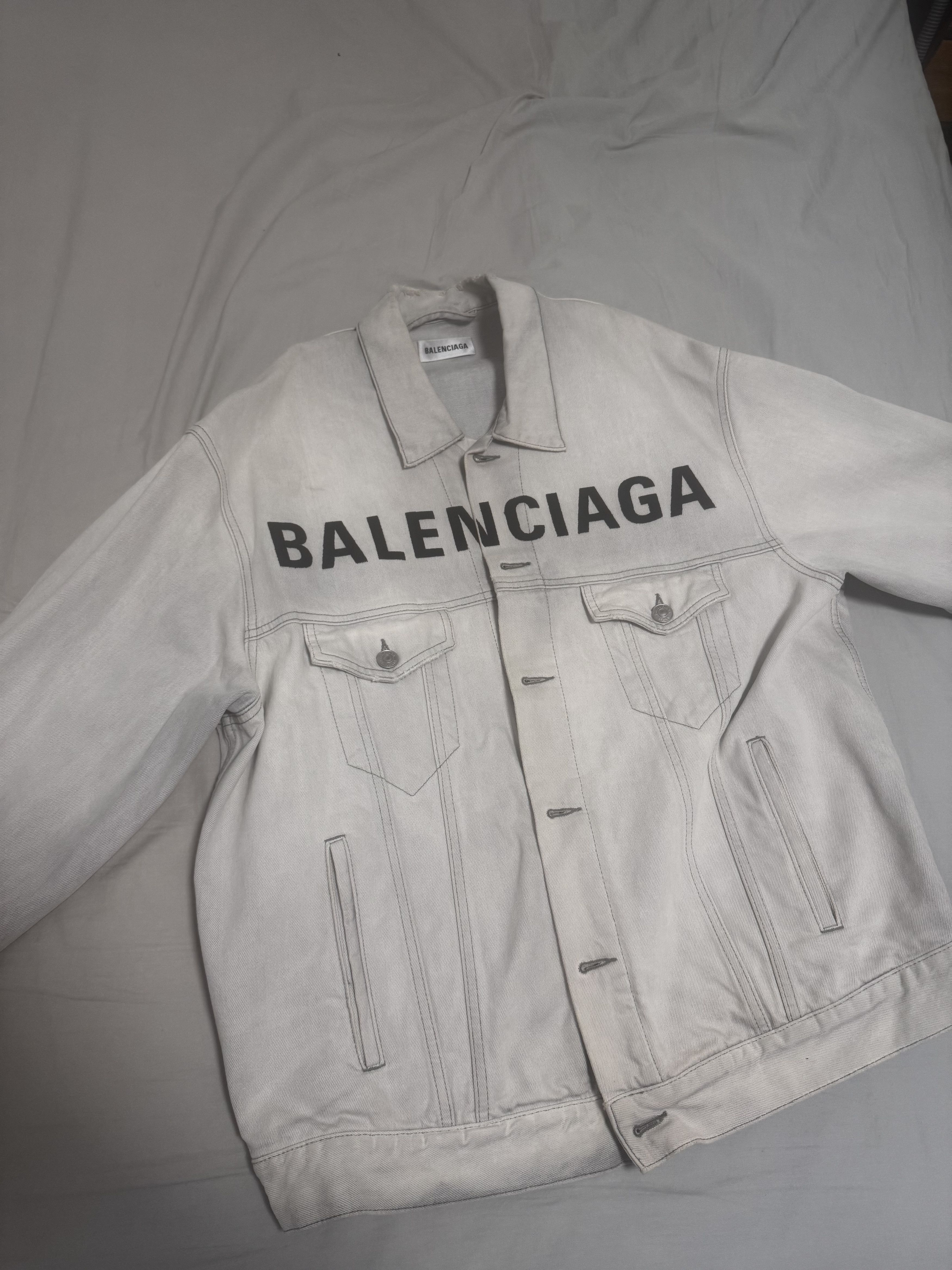 Balenciaga Balenciaga Front Logo Denim Jacket Size US M / EU 48-50 / 2 - 4 Thumbnail