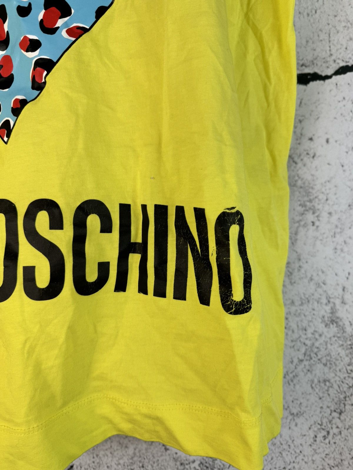 Moschino Vintage Love Moschino T-shirt Big Central Logo Y2K Rare Item Size US M / EU 48-50 / 2 - 5 Thumbnail