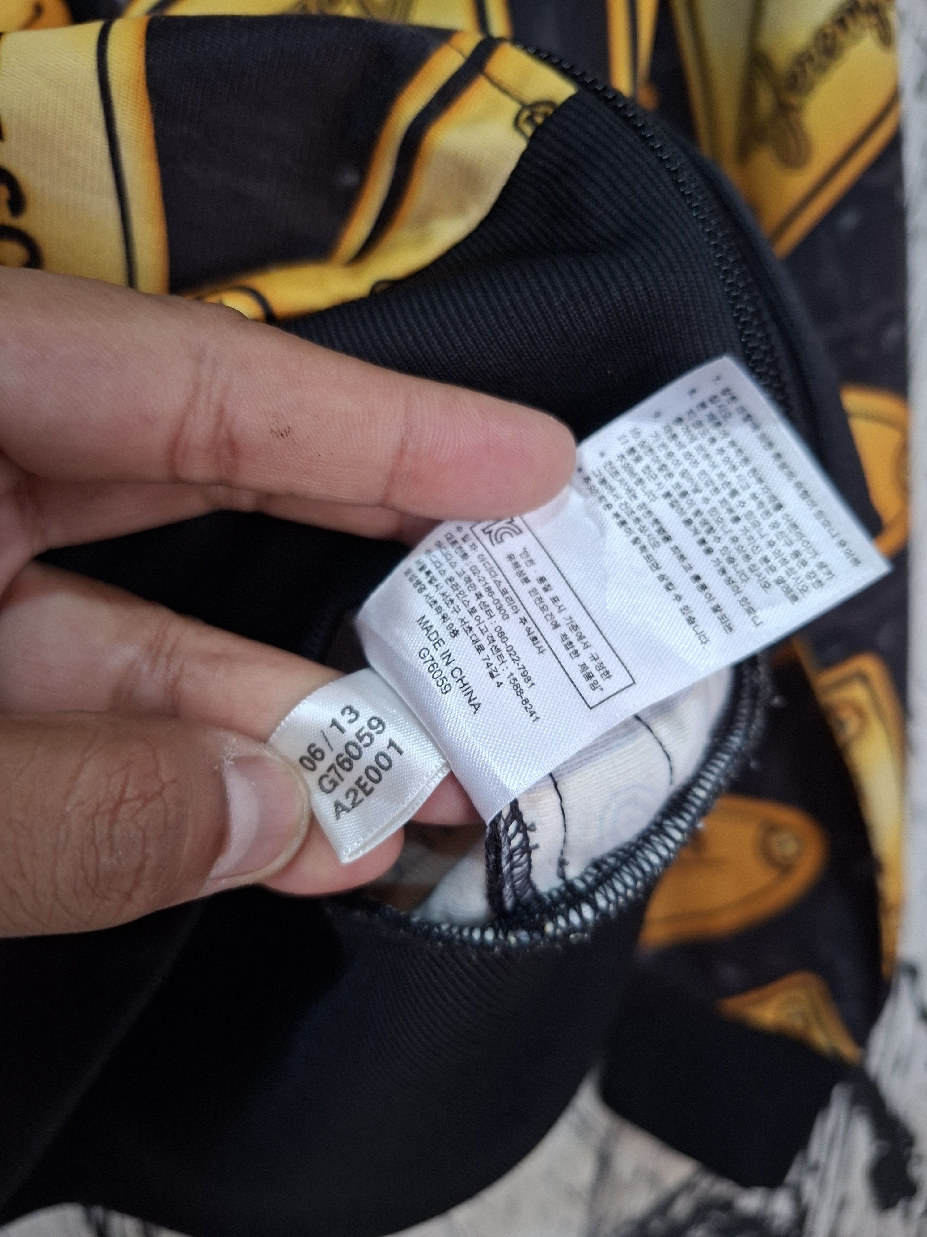 Adidas × Jeremy Scott ADIDAS X JEREMY SCOTT SS 2014 TRACK JACKET (KINGSMAN MOVIE) Size US XS / EU 42 / 0 - 9 Thumbnail